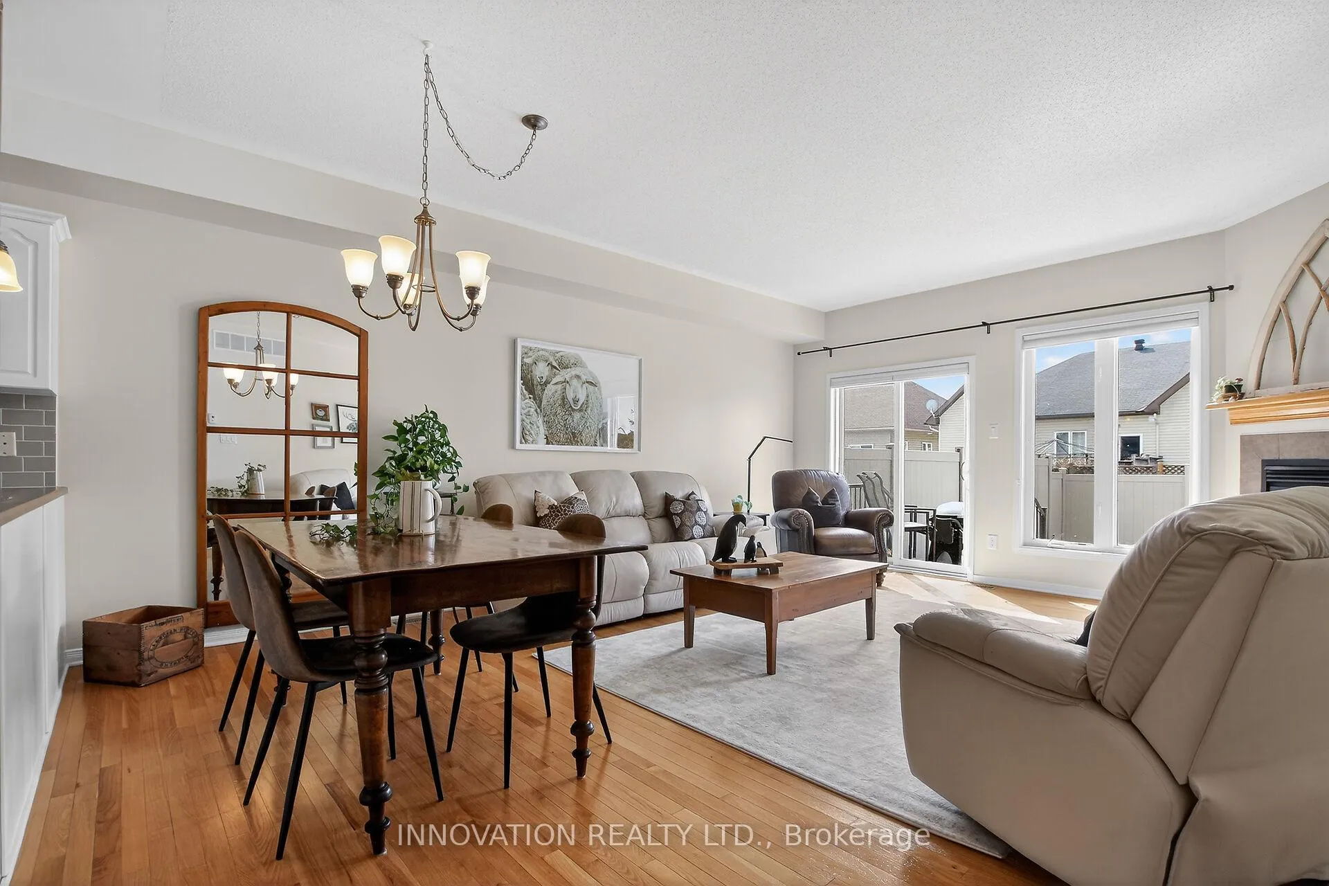 Photo 13 of 206 Edey Street, Arnprior — HOMEH