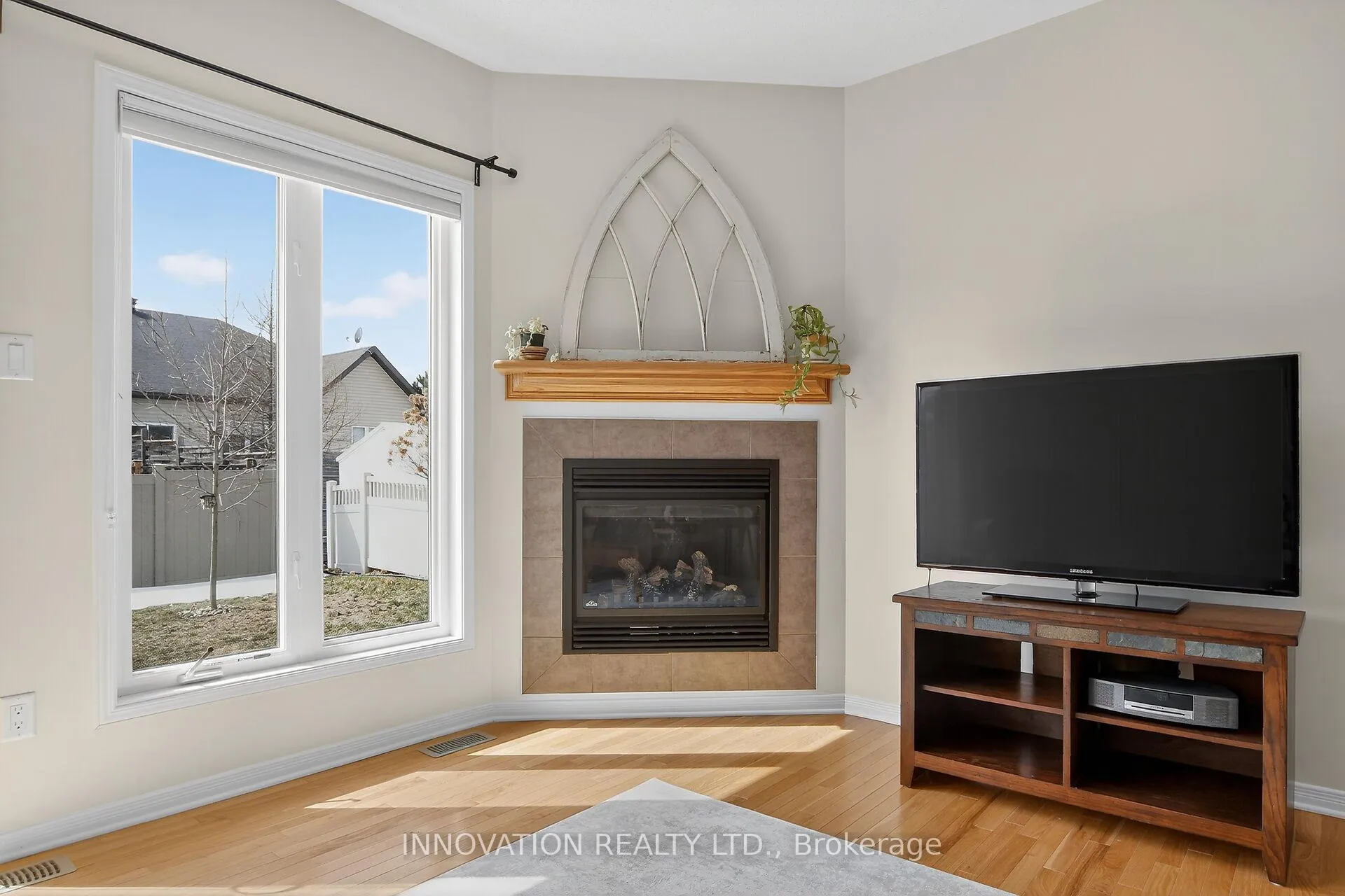 Photo 17 of 206 Edey Street, Arnprior — HOMEH