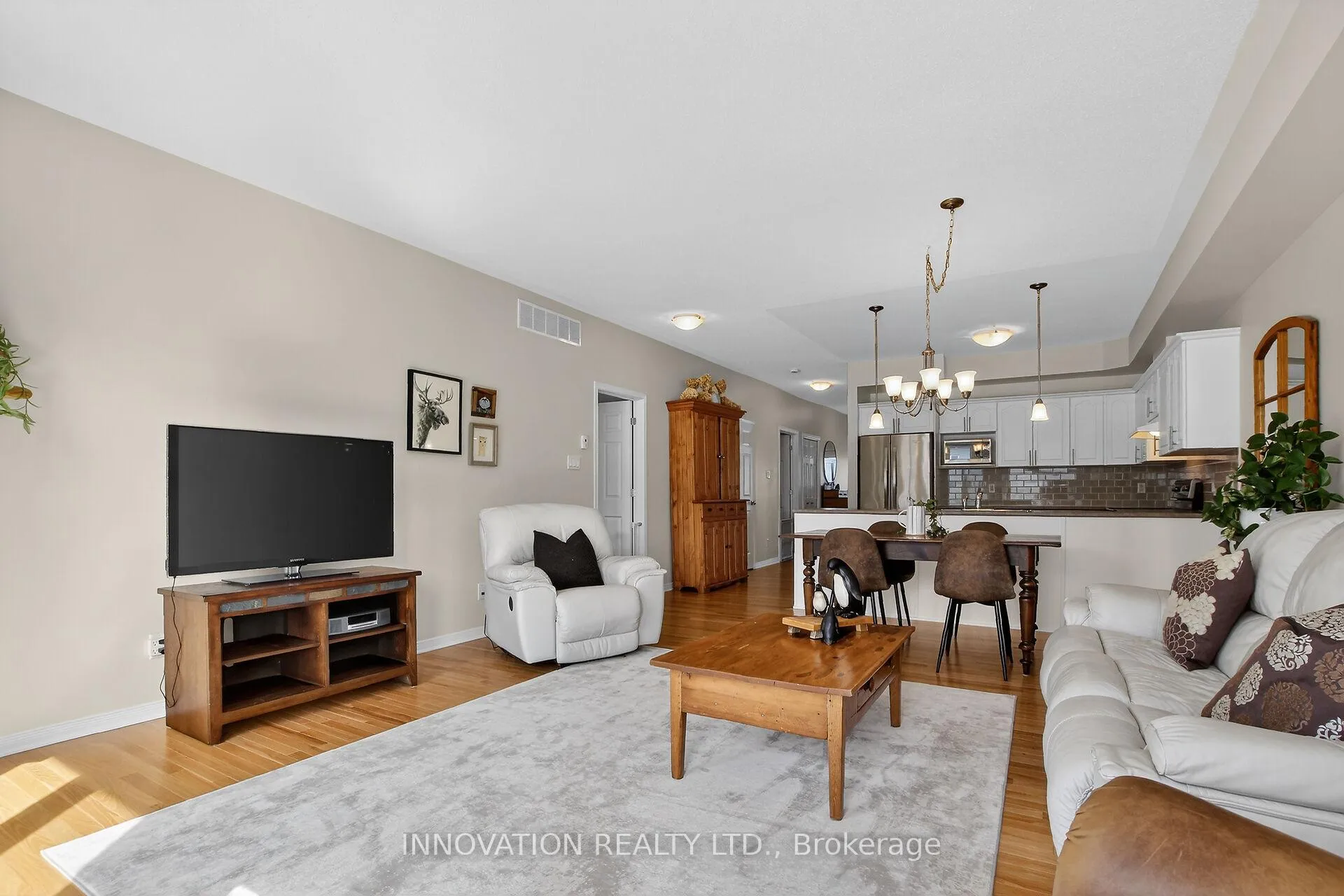 Photo 18 of 206 Edey Street, Arnprior — HOMEH