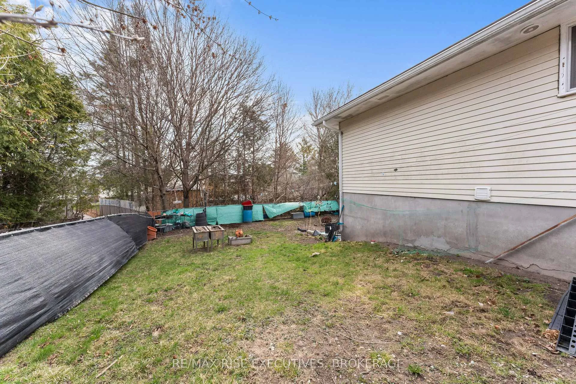 Photo 14 of 744 Selkirk Road, Kingston, North of Taylor-Kidd Blvd — HOMEH