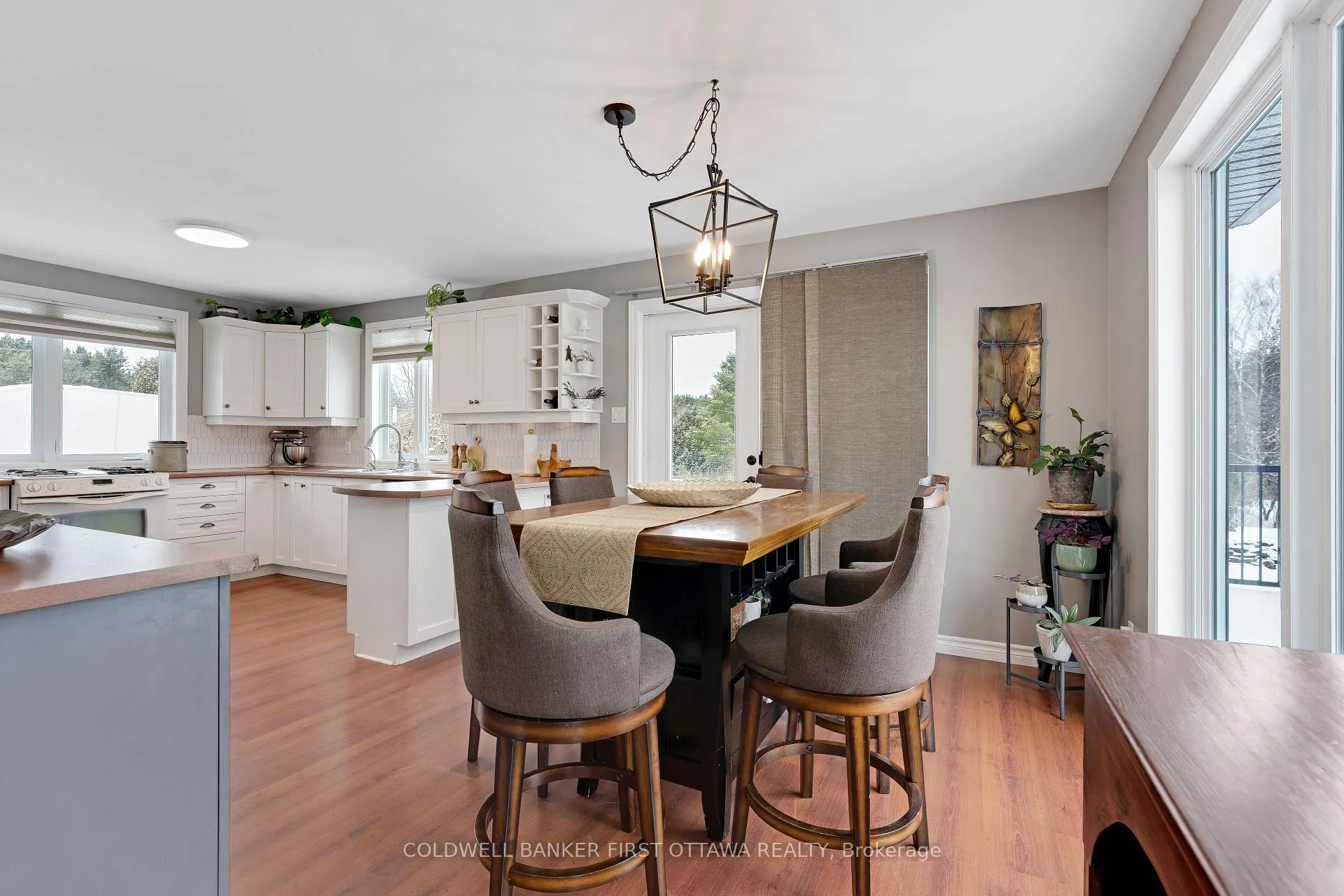 Photo 13 of 1158 Fallbrook Road, Tay Valley, Bathurst/Burgess & Sherbrooke (Bathurst) Twp — HOMEH