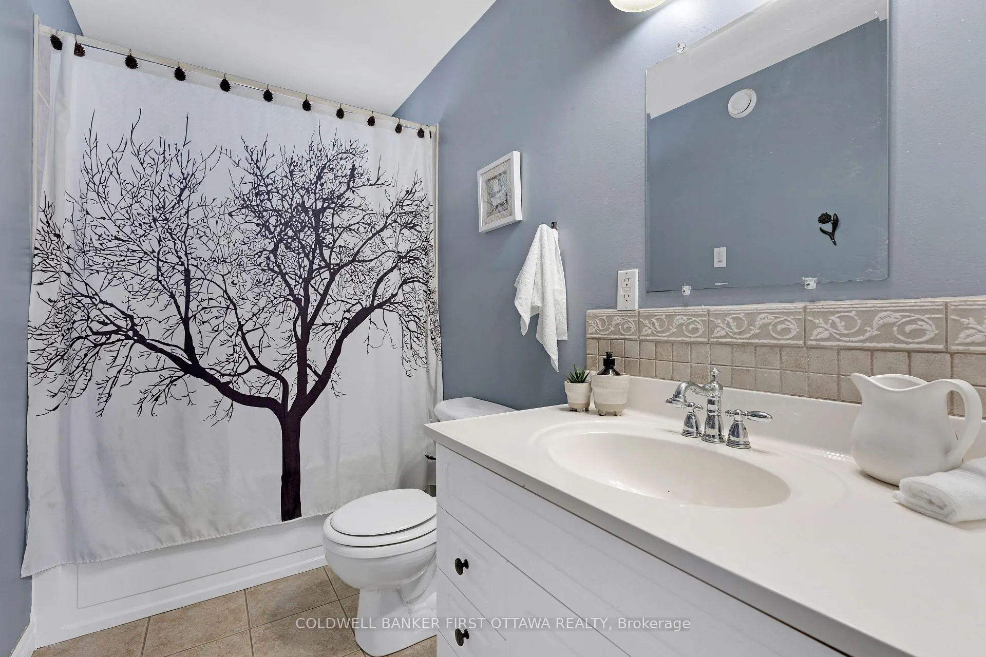 Photo 24 of 1158 Fallbrook Road, Tay Valley, Bathurst/Burgess & Sherbrooke (Bathurst) Twp — HOMEH