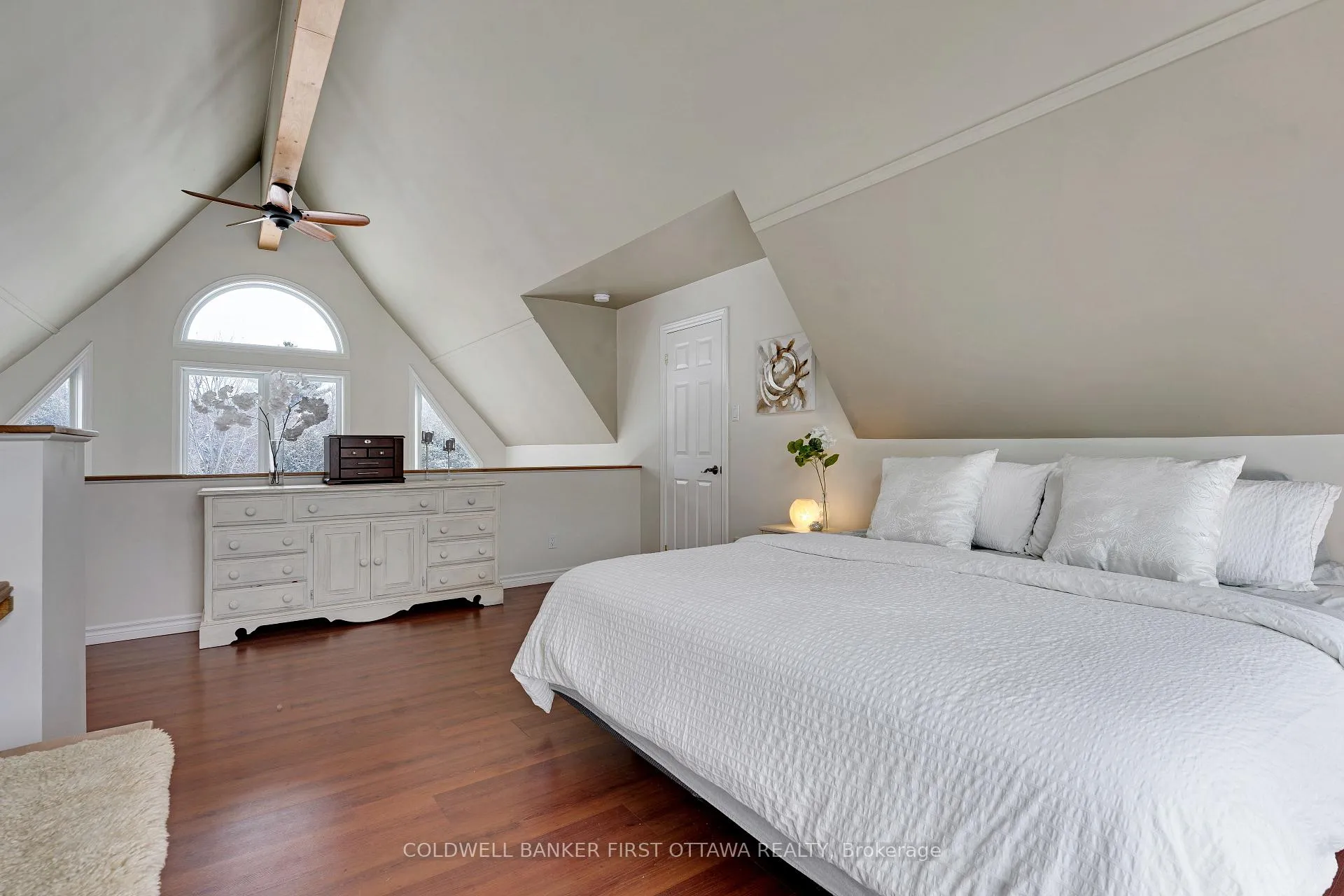 Photo 26 of 1158 Fallbrook Road, Tay Valley, Bathurst/Burgess & Sherbrooke (Bathurst) Twp — HOMEH
