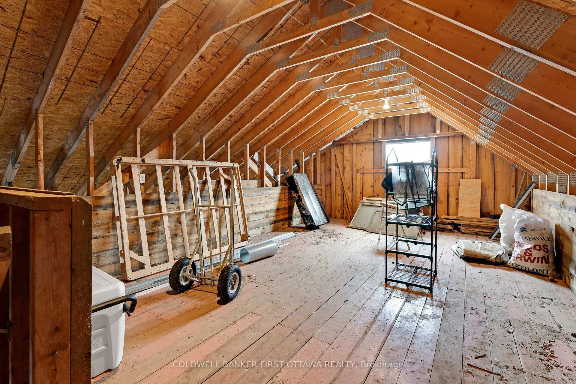 Photo 40 of 1158 Fallbrook Road, Tay Valley, Bathurst/Burgess & Sherbrooke (Bathurst) Twp — HOMEH
