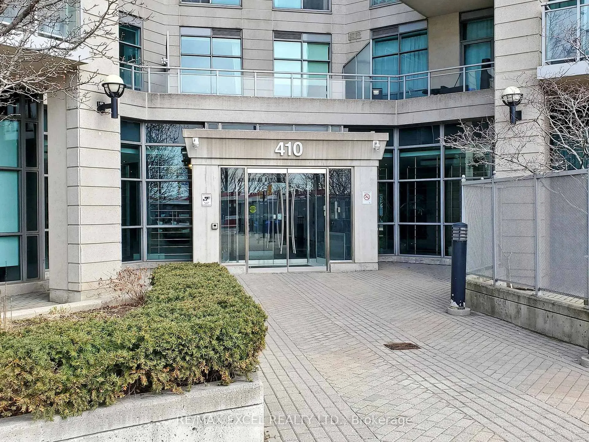 Photo 4 of Unit LPH01, 410 Queens Quay, Toronto, Waterfront Communities — HOMEH