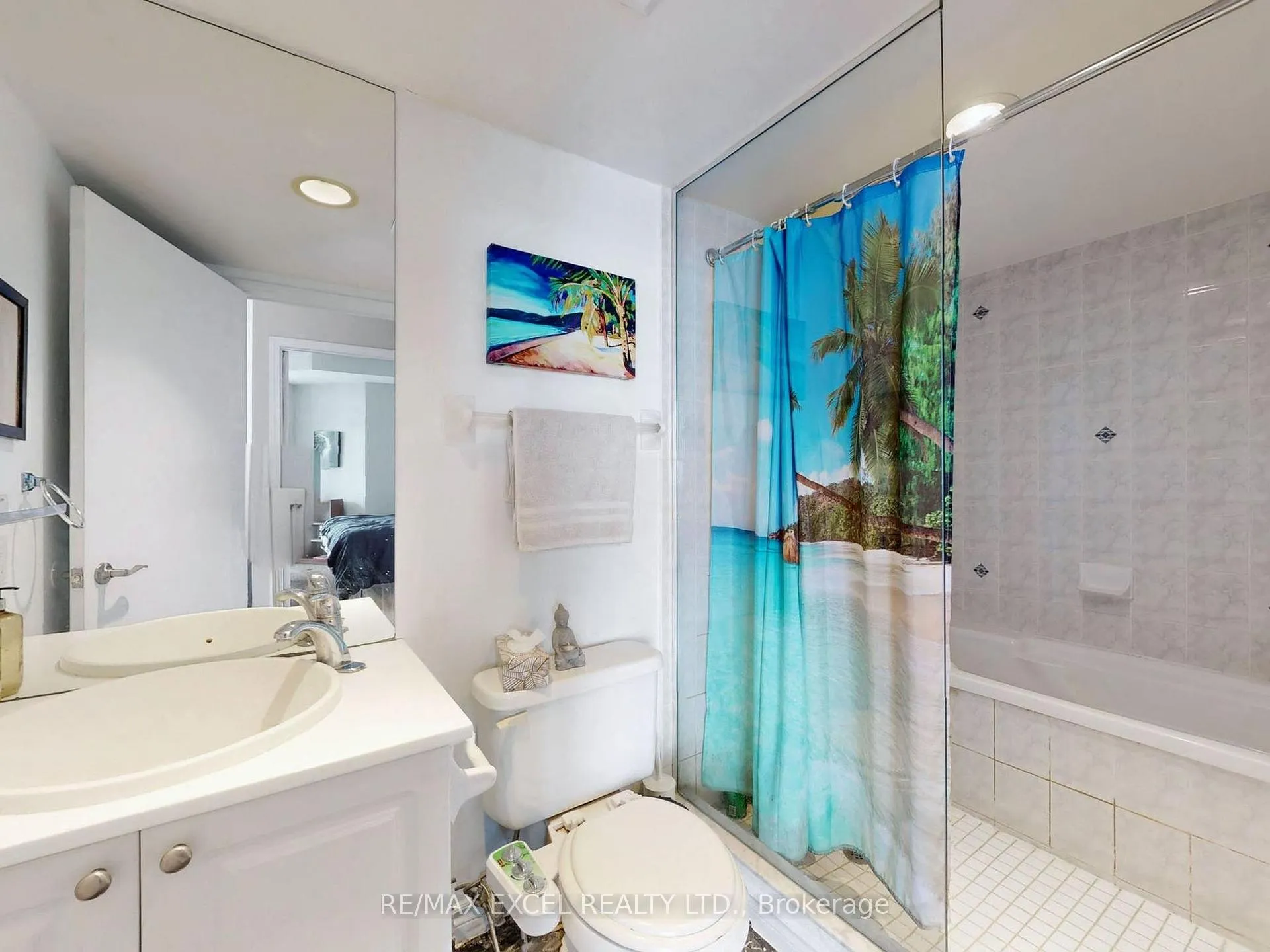 Photo 11 of Unit LPH01, 410 Queens Quay, Toronto, Waterfront Communities — HOMEH