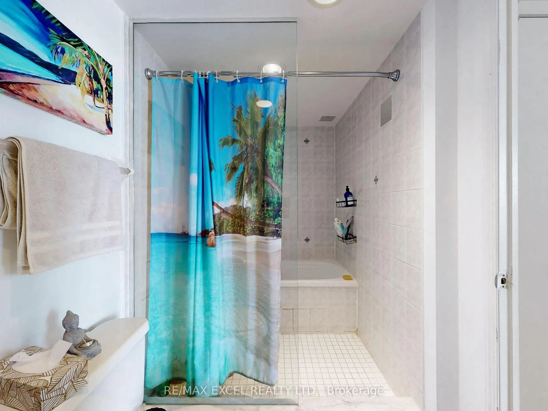 Photo 12 of Unit LPH01, 410 Queens Quay, Toronto, Waterfront Communities — HOMEH