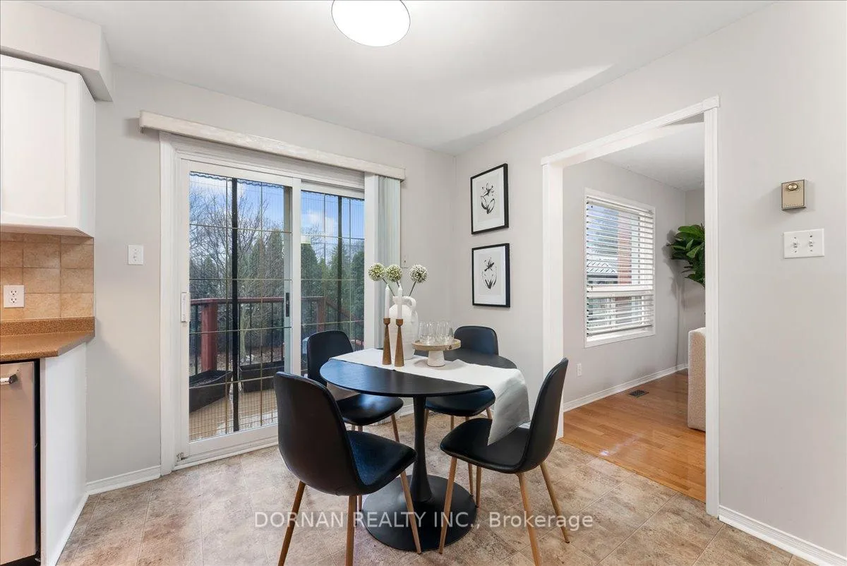 Photo 11 of 3 Bancroft Crescent, Whitby, Williamsburg — HOMEH