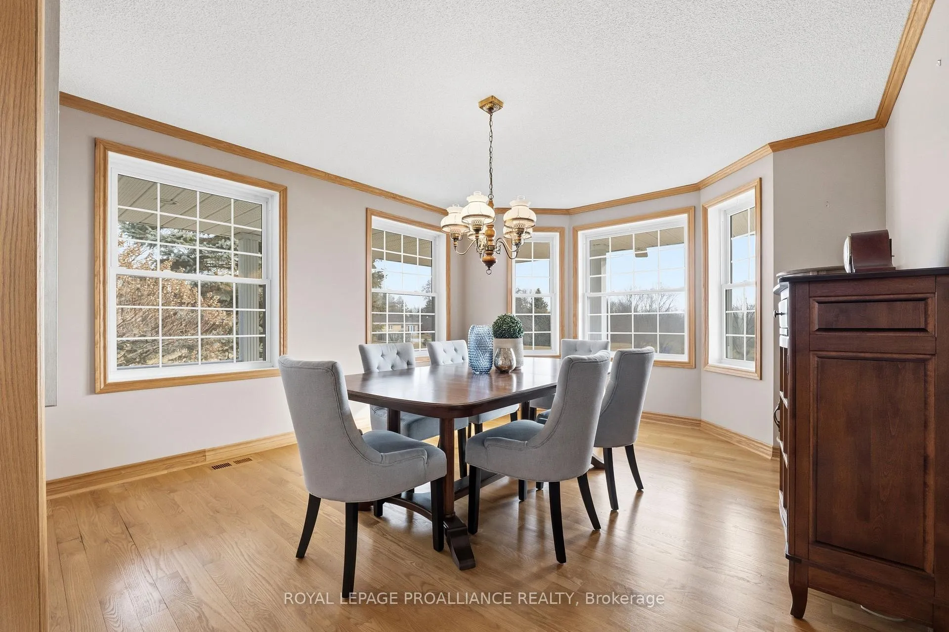 Photo 14 of 630 Old Highway 2, Quinte West, Sidney Ward — HOMEH