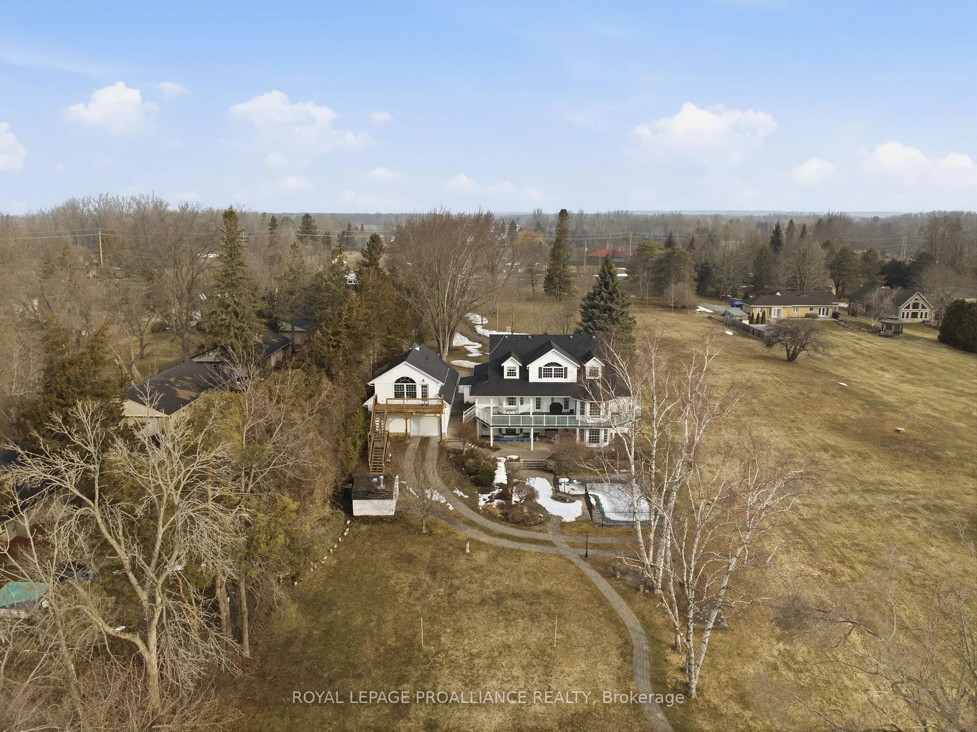 Photo 36 of 630 Old Highway 2, Quinte West, Sidney Ward — HOMEH