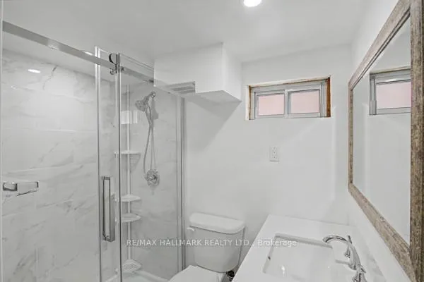Photo 25 of 37 Avis Crescent, Toronto, O'Connor-Parkview — HOMEH