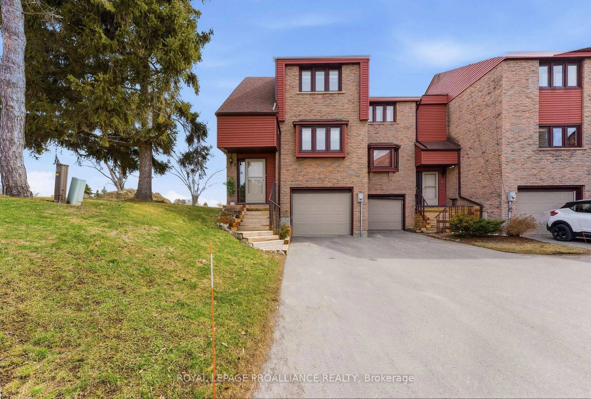 Photo 2 of Unit 1, 1798 Old Hwy 2, Quinte West, Sidney Ward — HOMEH