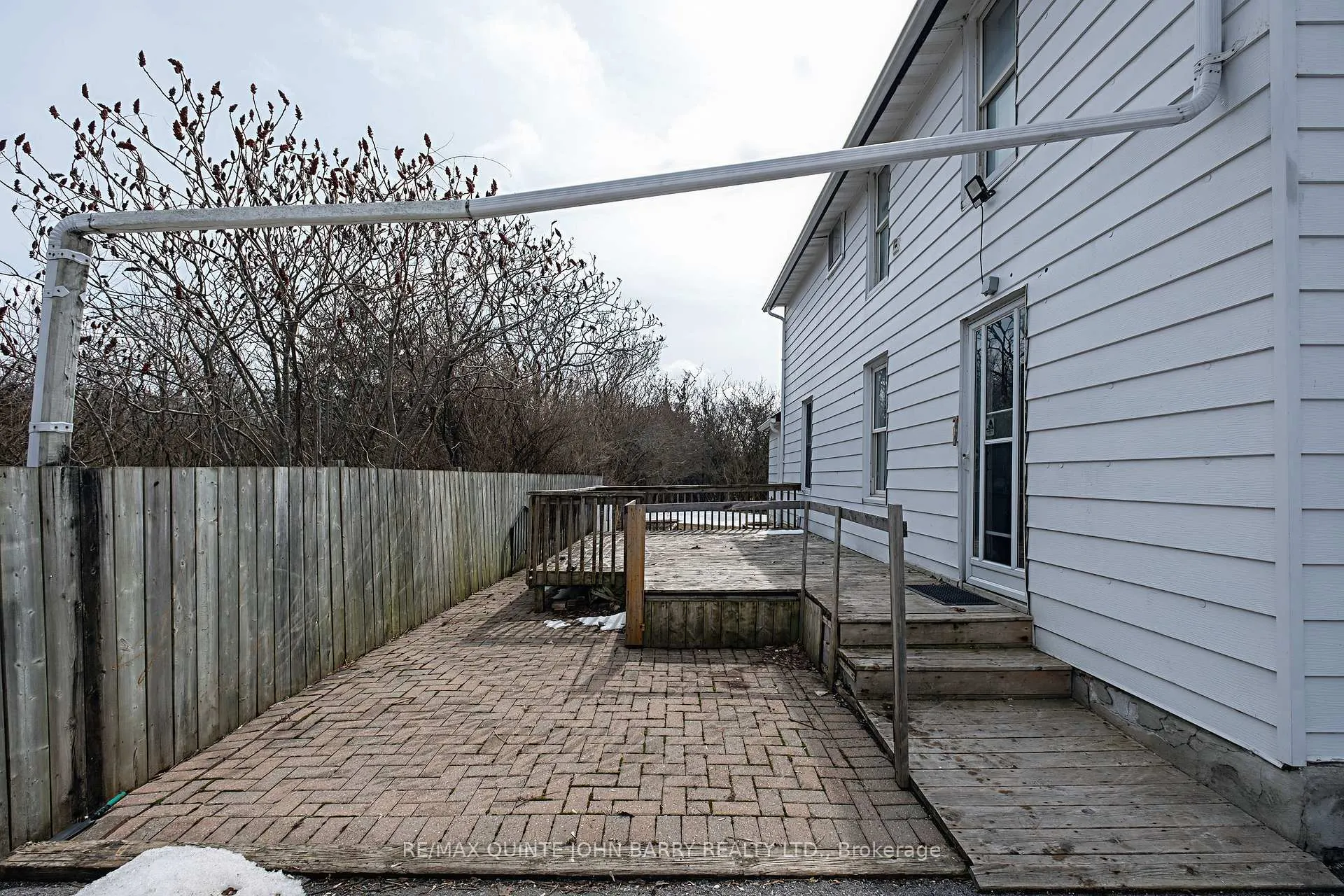 Photo 3 of 115 Dufferin Avenue, Quinte West, Trenton Ward — HOMEH