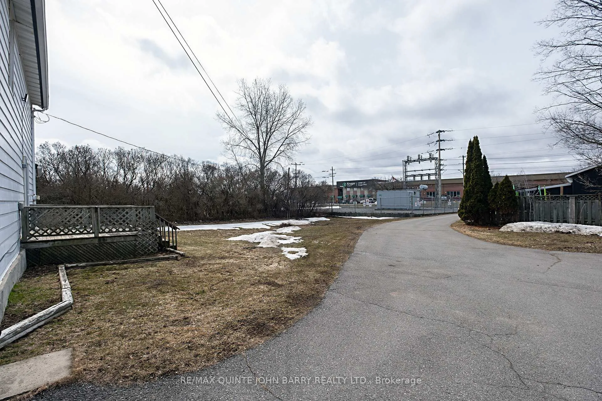 Photo 6 of 115 Dufferin Avenue, Quinte West, Trenton Ward — HOMEH