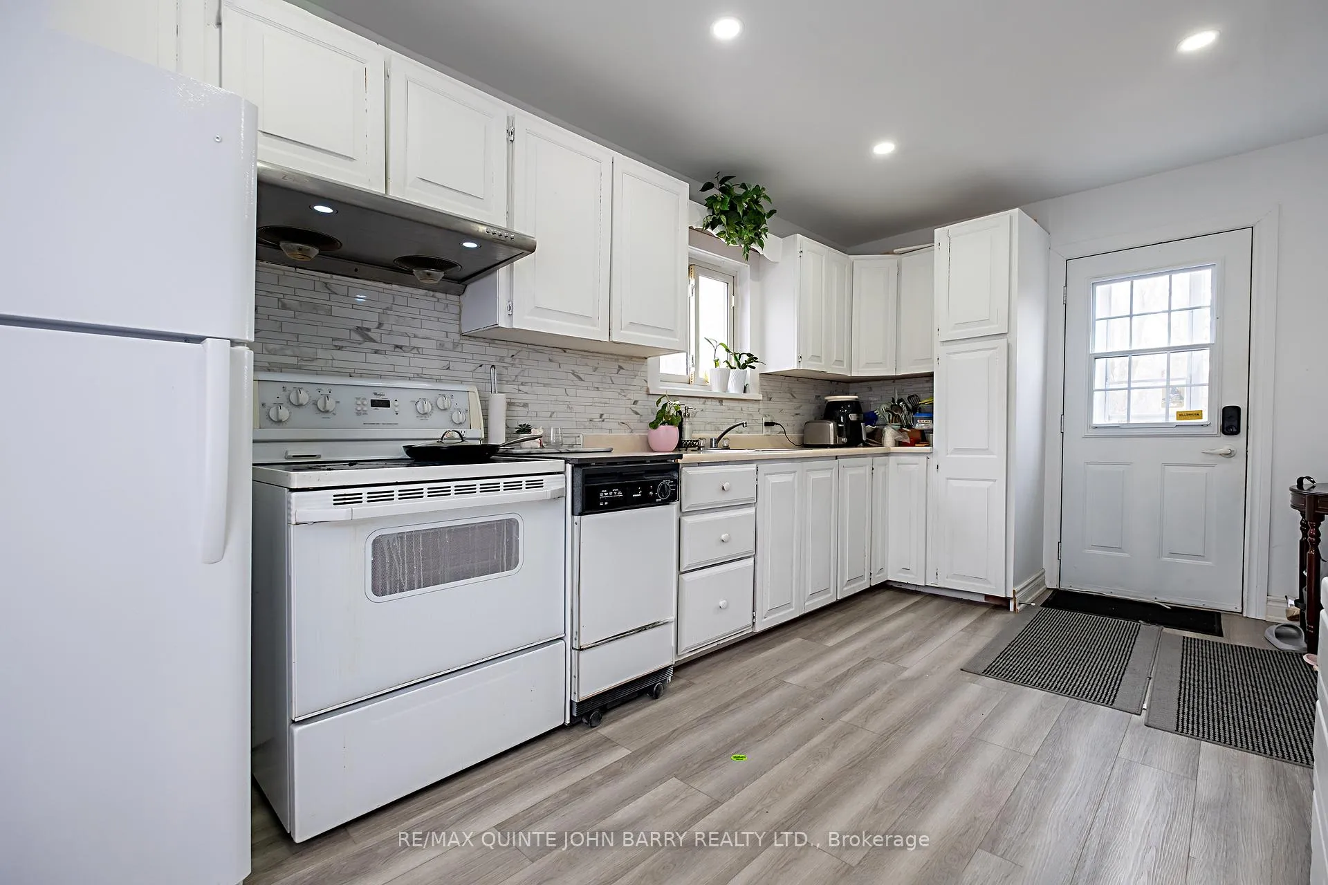 Photo 14 of 115 Dufferin Avenue, Quinte West, Trenton Ward — HOMEH