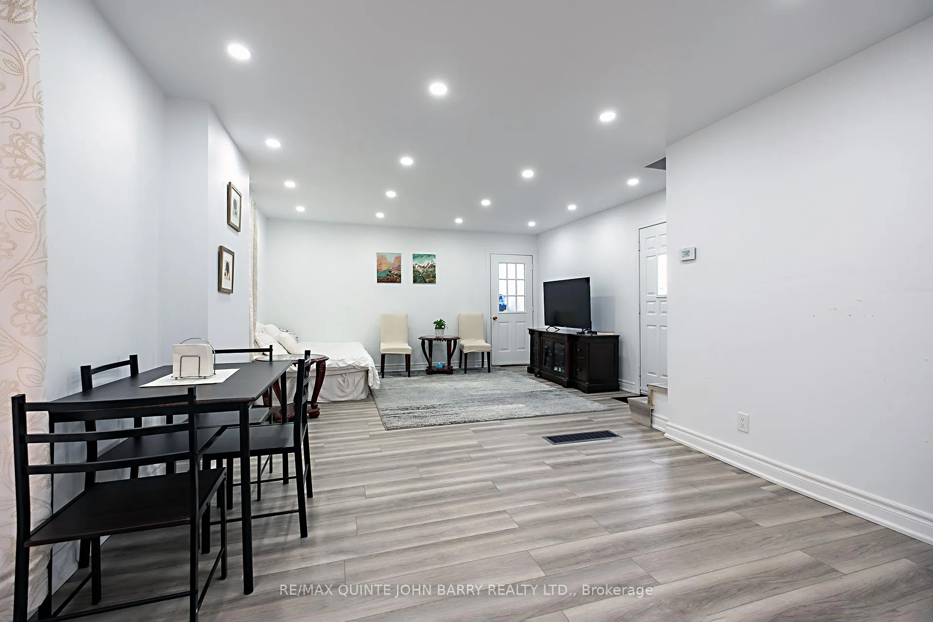 Photo 16 of 115 Dufferin Avenue, Quinte West, Trenton Ward — HOMEH