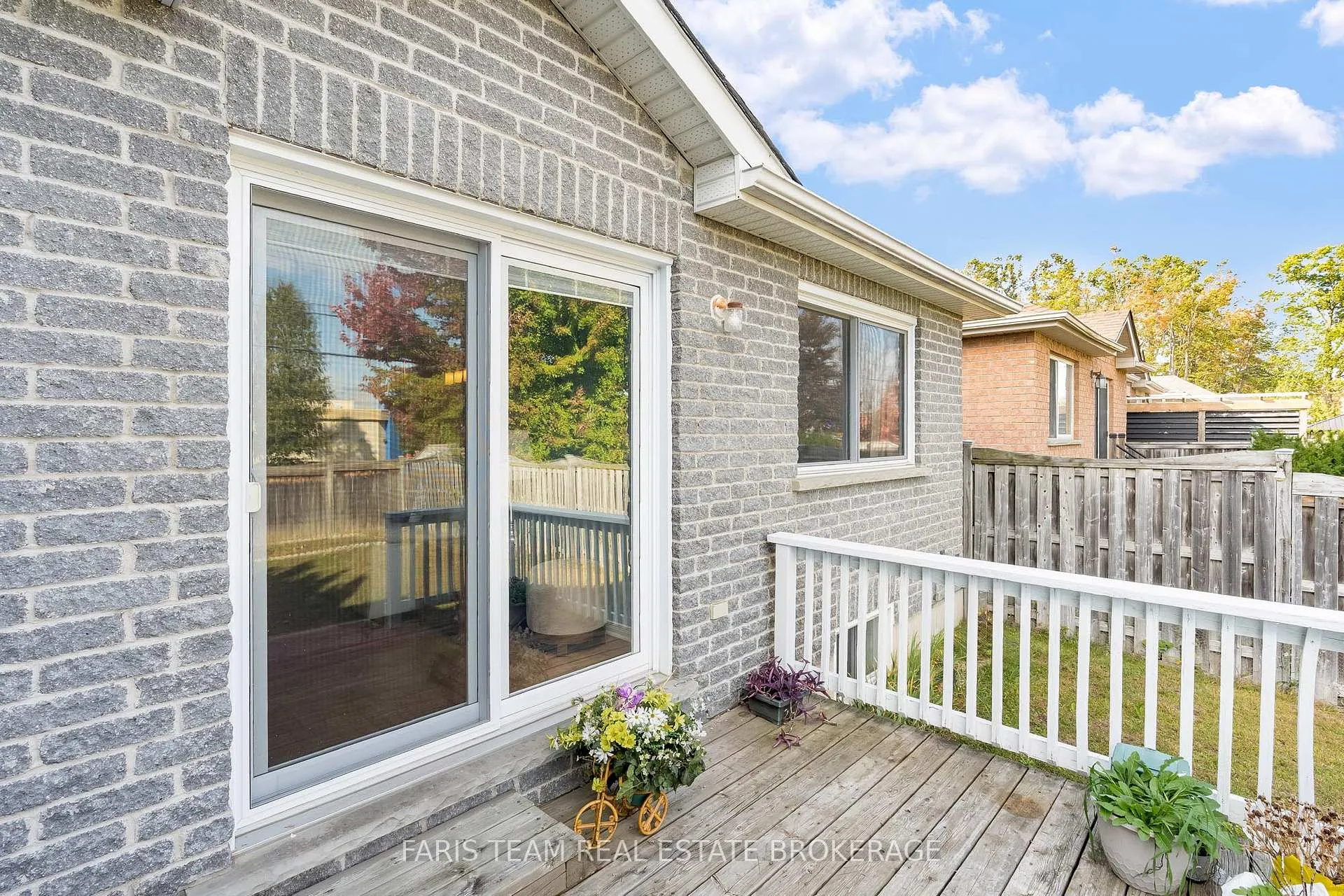 Photo 29 of 9 Julia Crescent, Orillia — HOMEH
