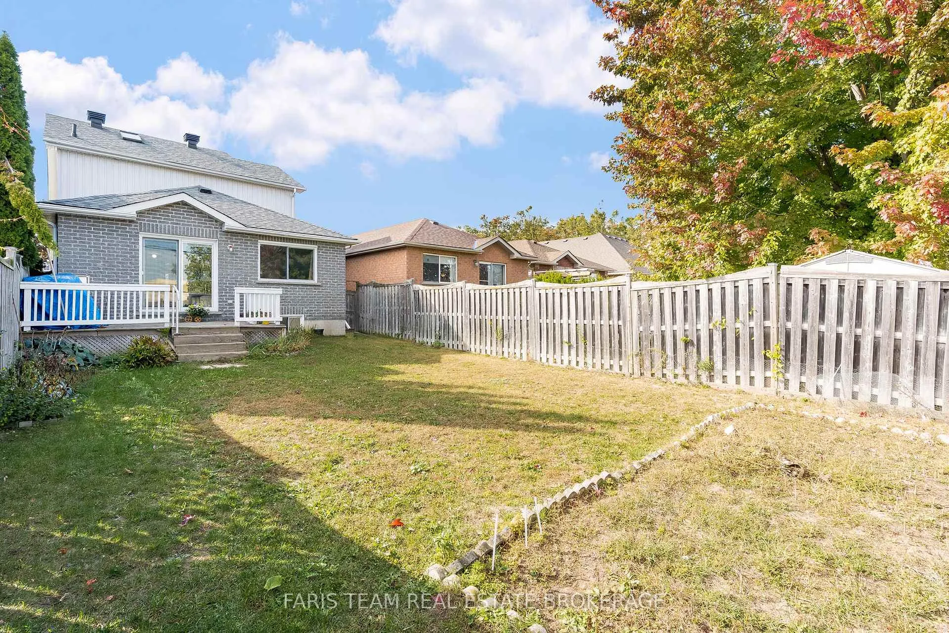 Photo 32 of 9 Julia Crescent, Orillia — HOMEH
