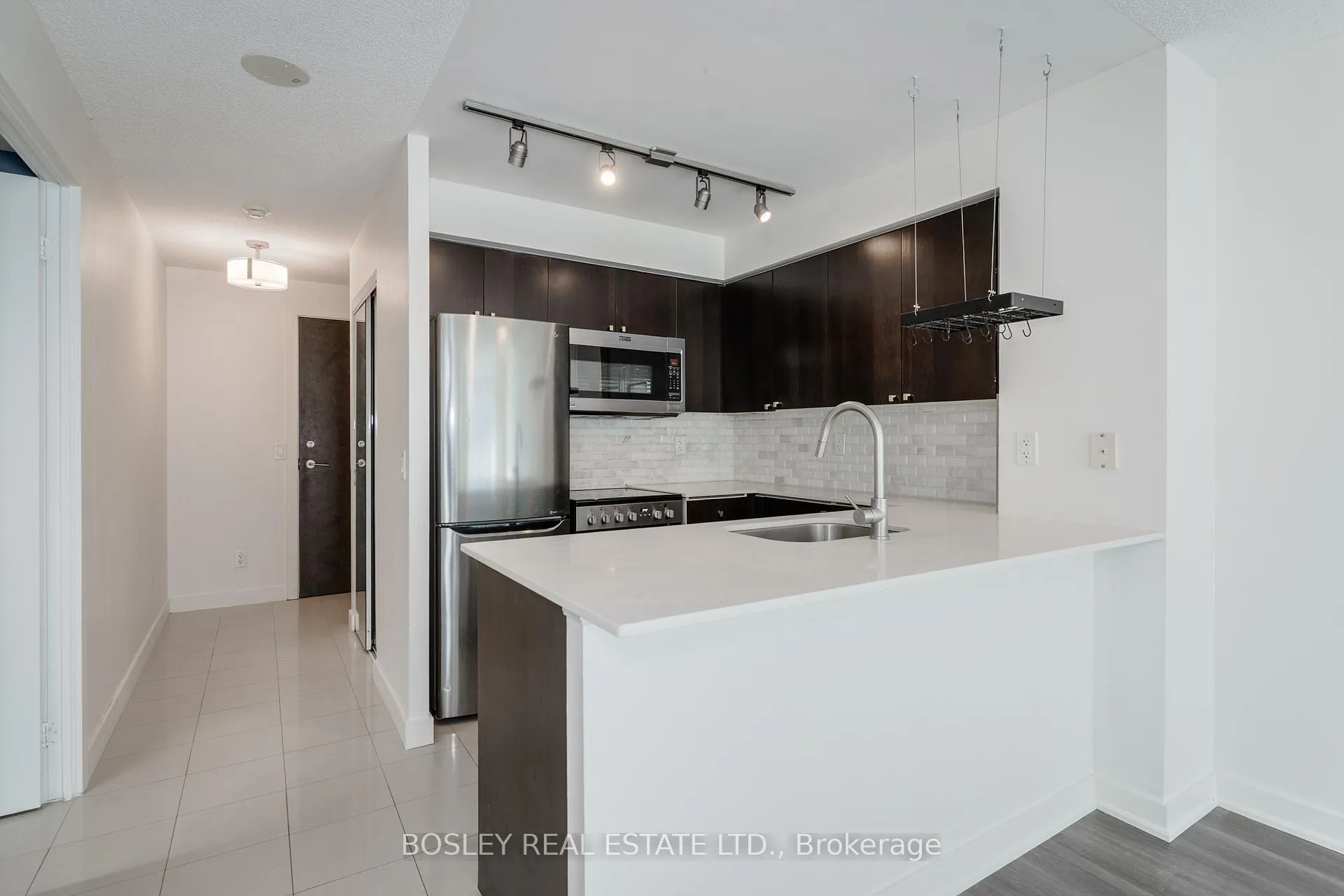 Photo 6 of Unit 511, 50 Lynn Williams Street, Toronto, Niagara — HOMEH