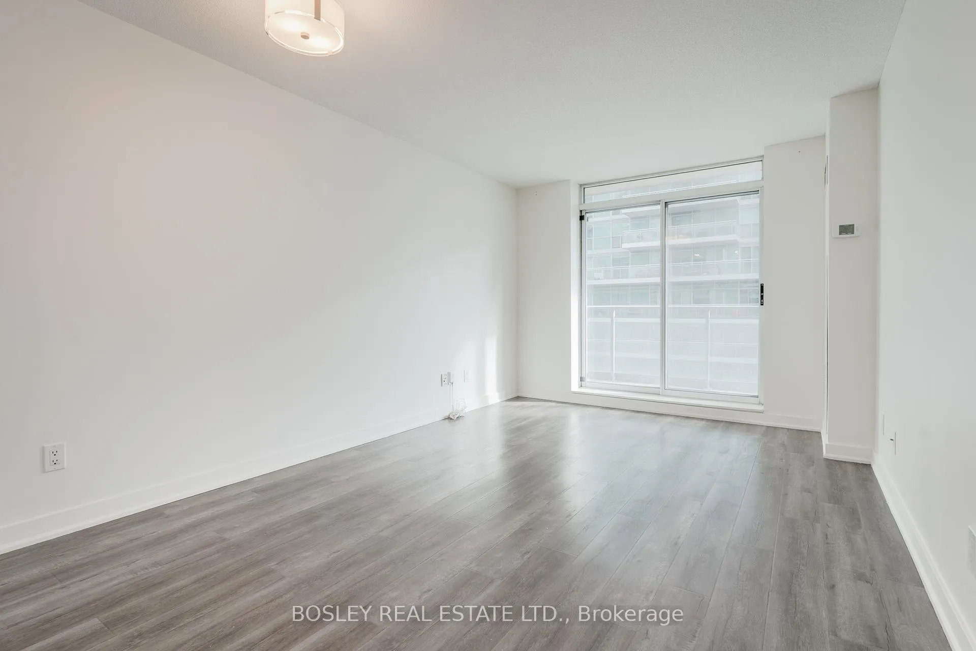 Photo 8 of Unit 511, 50 Lynn Williams Street, Toronto, Niagara — HOMEH
