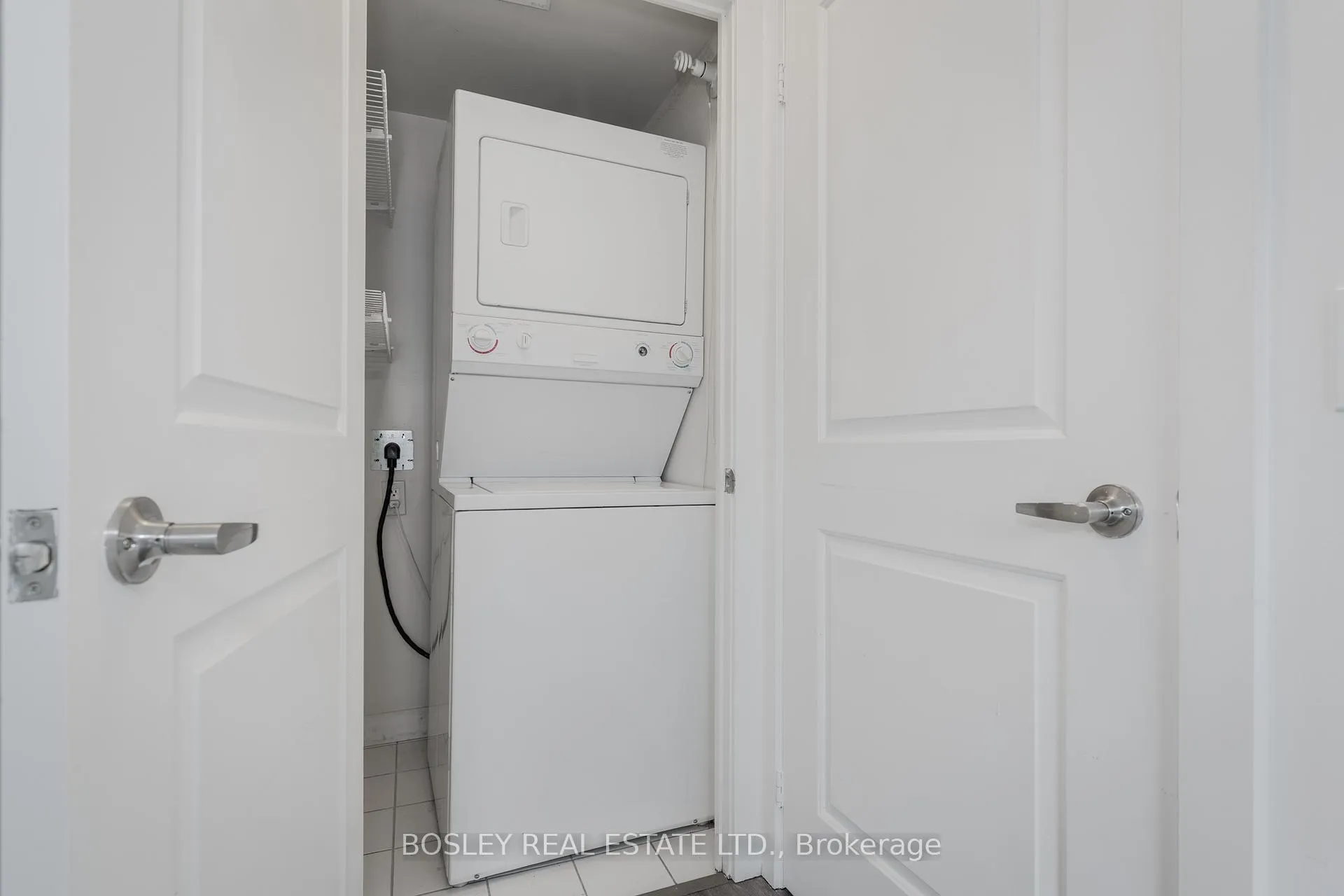 Photo 26 of Unit 511, 50 Lynn Williams Street, Toronto, Niagara — HOMEH