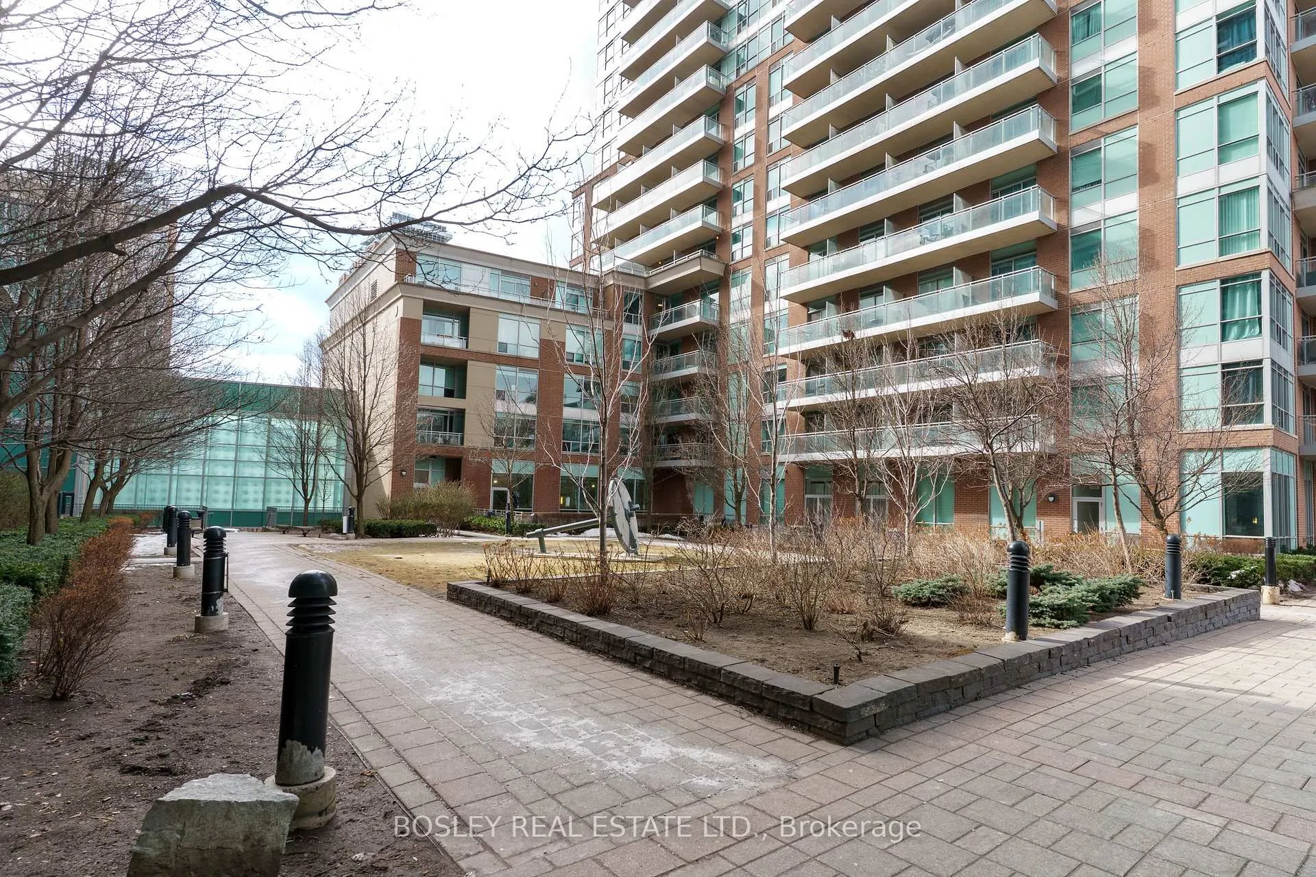Photo 48 of Unit 511, 50 Lynn Williams Street, Toronto, Niagara — HOMEH