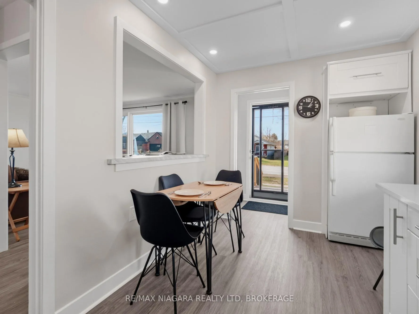 Photo 10 of 7957 Beaverdams Road, Niagara Falls, Ascot — HOMEH