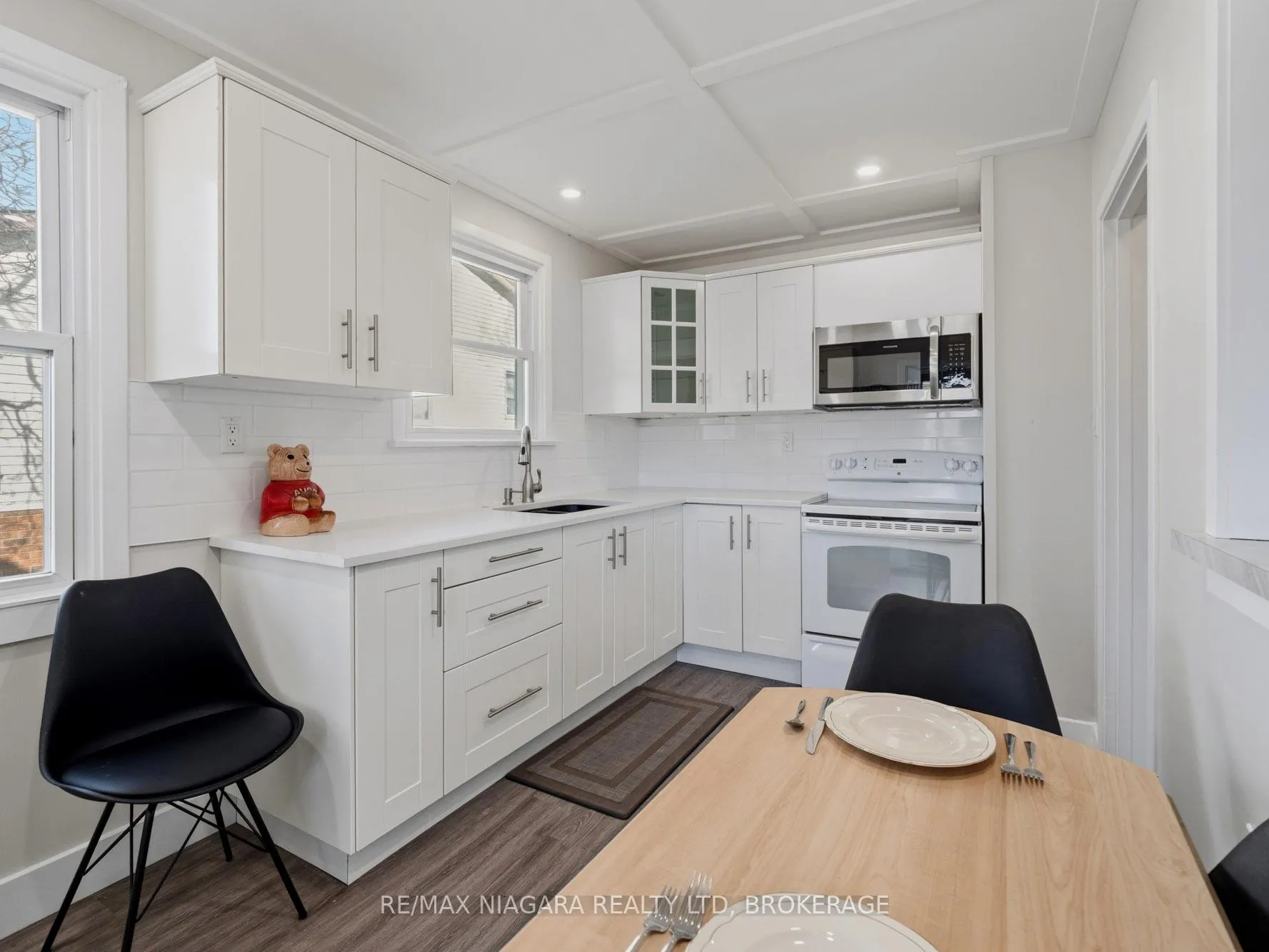Photo 11 of 7957 Beaverdams Road, Niagara Falls, Ascot — HOMEH
