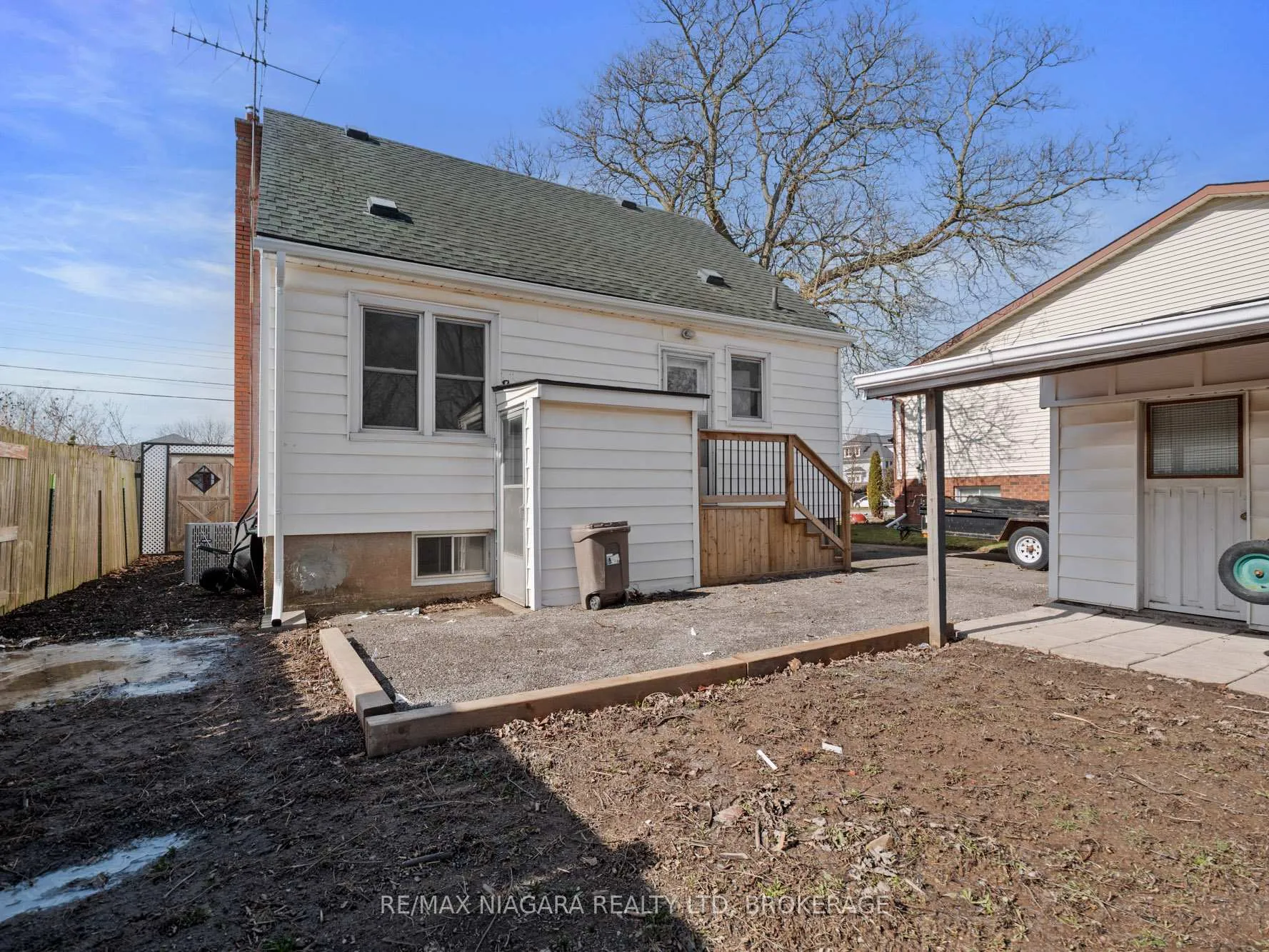 Photo 30 of 7957 Beaverdams Road, Niagara Falls, Ascot — HOMEH