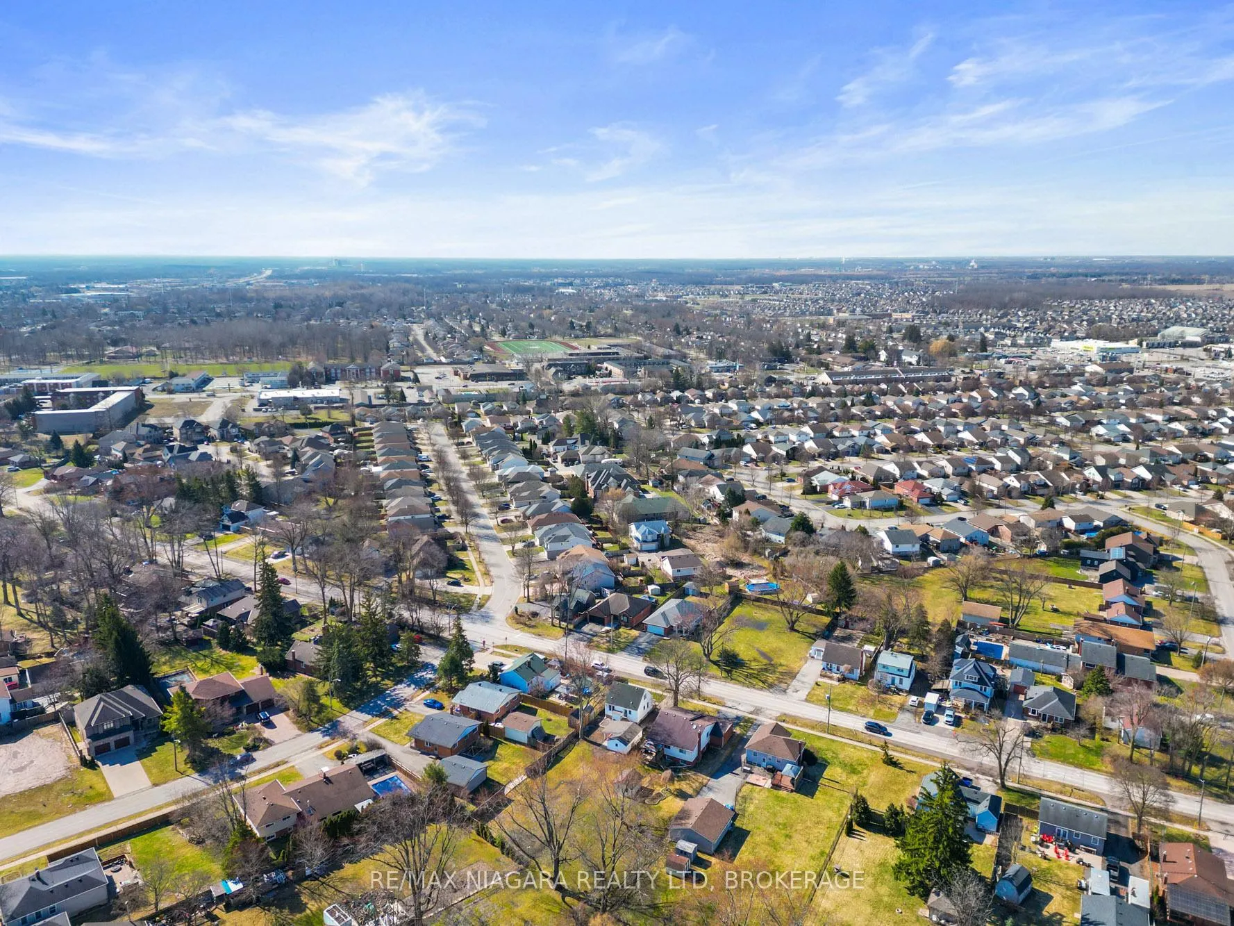 Photo 39 of 7957 Beaverdams Road, Niagara Falls, Ascot — HOMEH