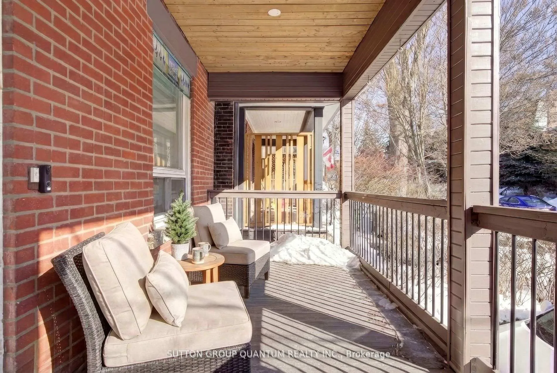 Photo 3 of 232 Pearson Avenue, Toronto, High Park-Swansea — HOMEH