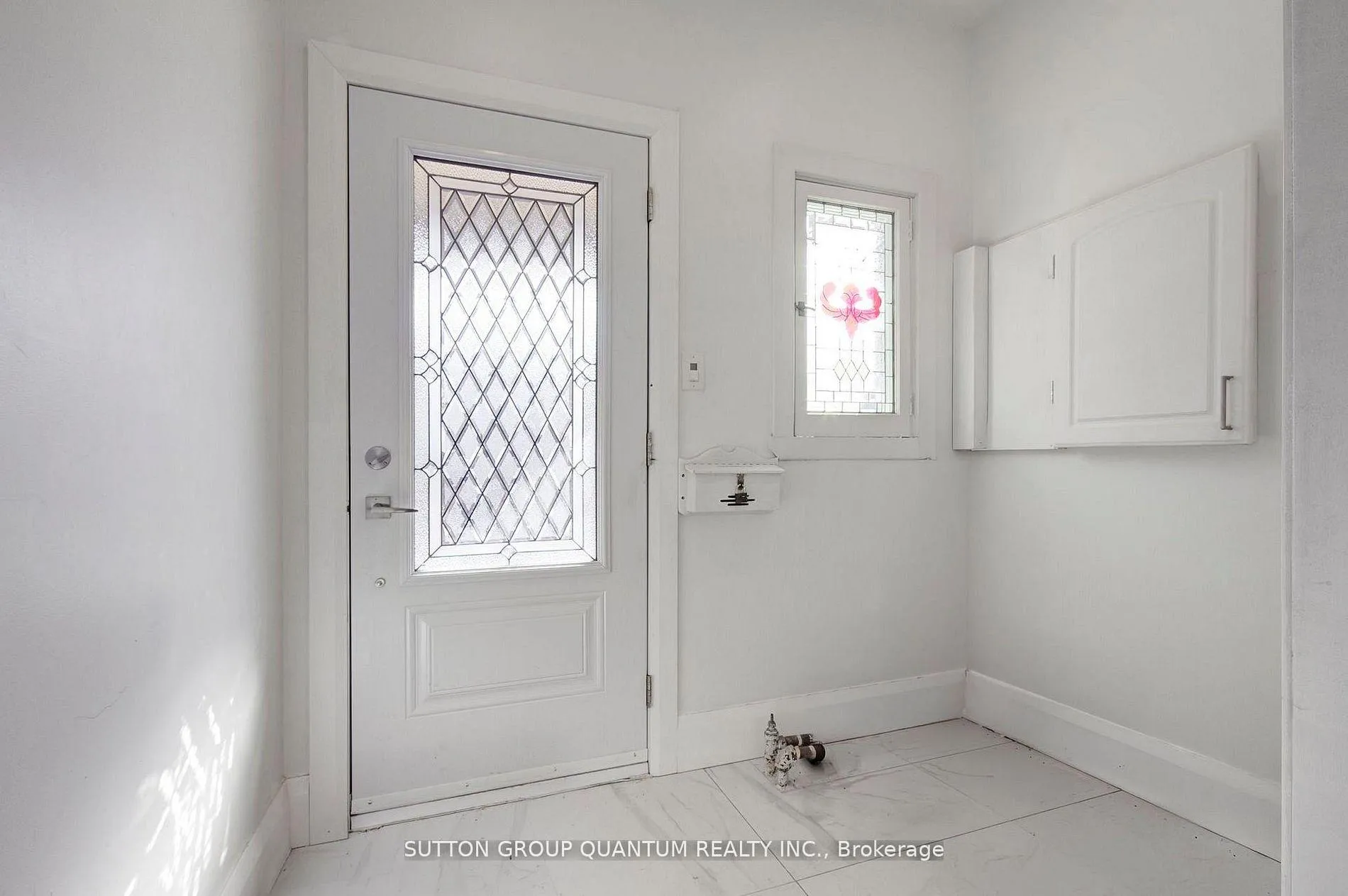 Photo 4 of 232 Pearson Avenue, Toronto, High Park-Swansea — HOMEH