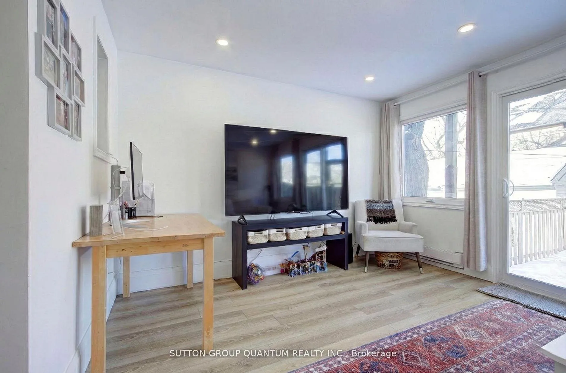 Photo 12 of 232 Pearson Avenue, Toronto, High Park-Swansea — HOMEH