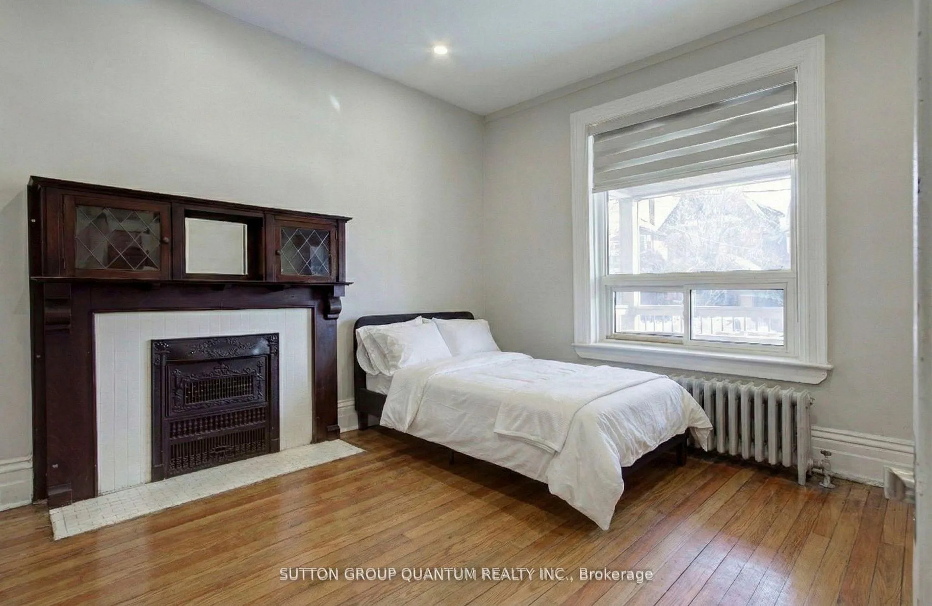 Photo 15 of 232 Pearson Avenue, Toronto, High Park-Swansea — HOMEH