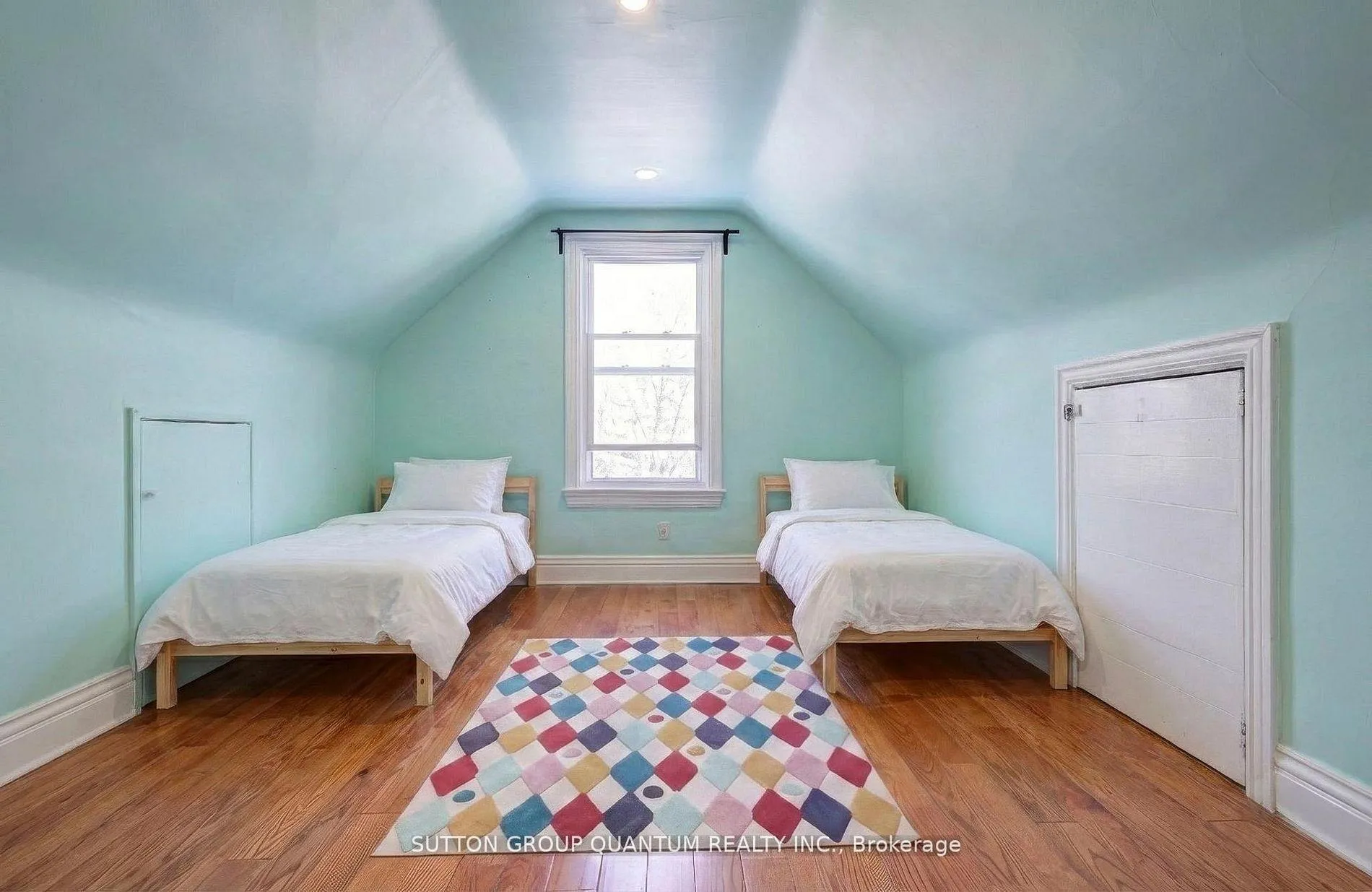 Photo 33 of 232 Pearson Avenue, Toronto, High Park-Swansea — HOMEH