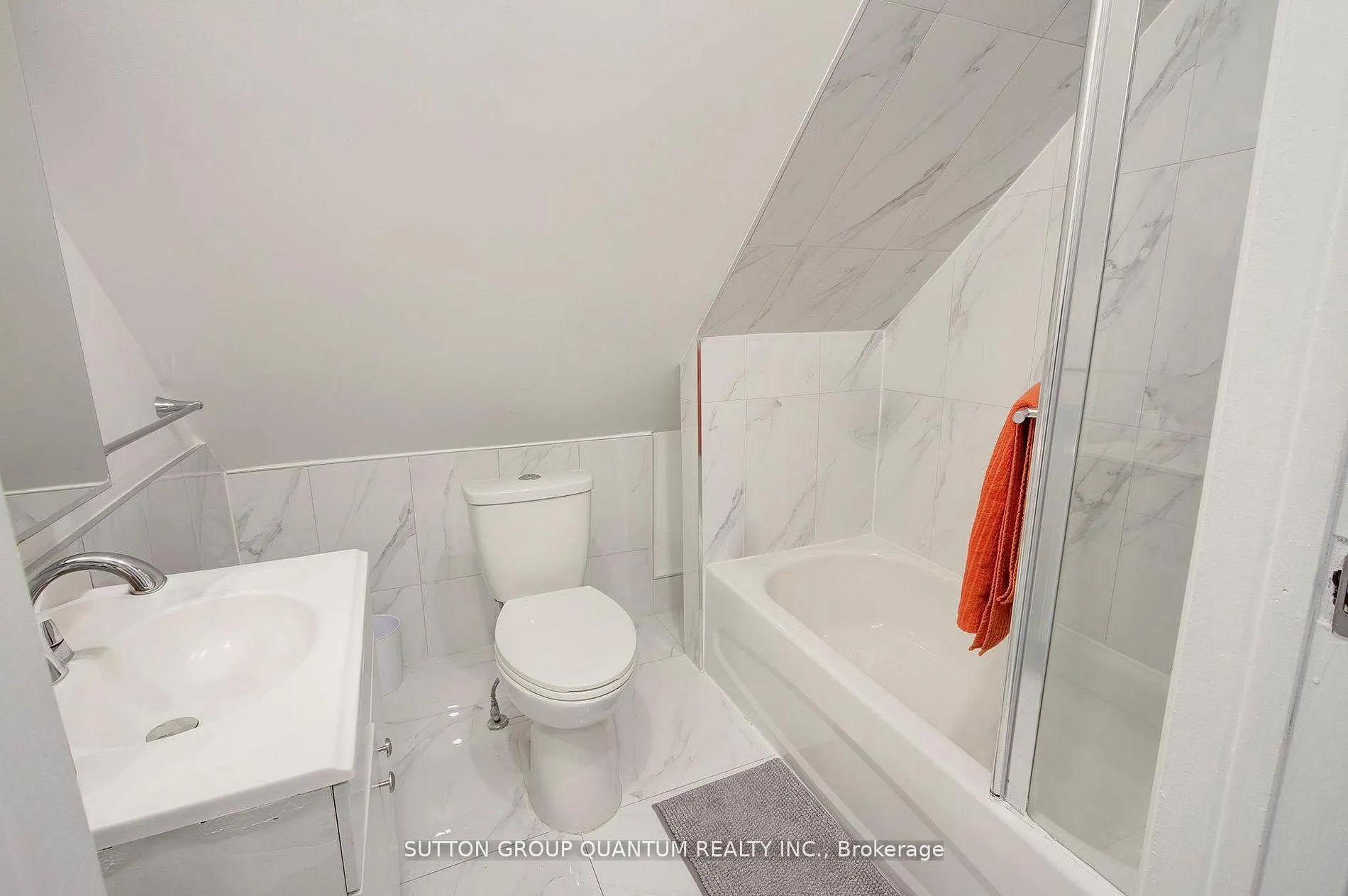 Photo 34 of 232 Pearson Avenue, Toronto, High Park-Swansea — HOMEH