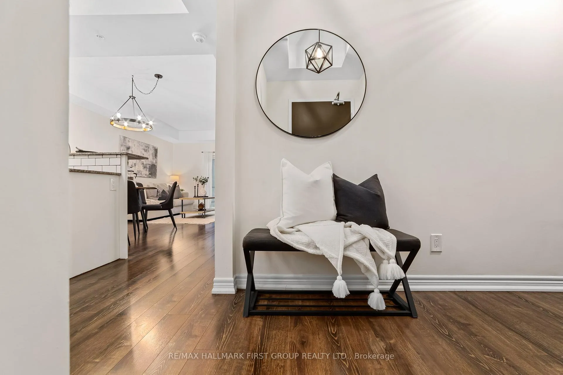 Photo 6 of Unit 102, 660 Gordon Street, Whitby, Port Whitby — HOMEH