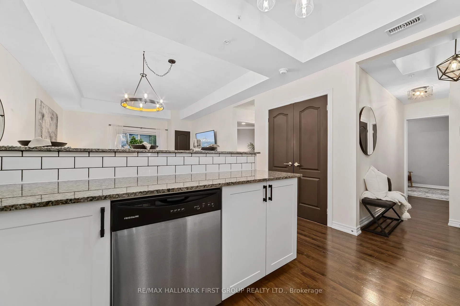 Photo 7 of Unit 102, 660 Gordon Street, Whitby, Port Whitby — HOMEH