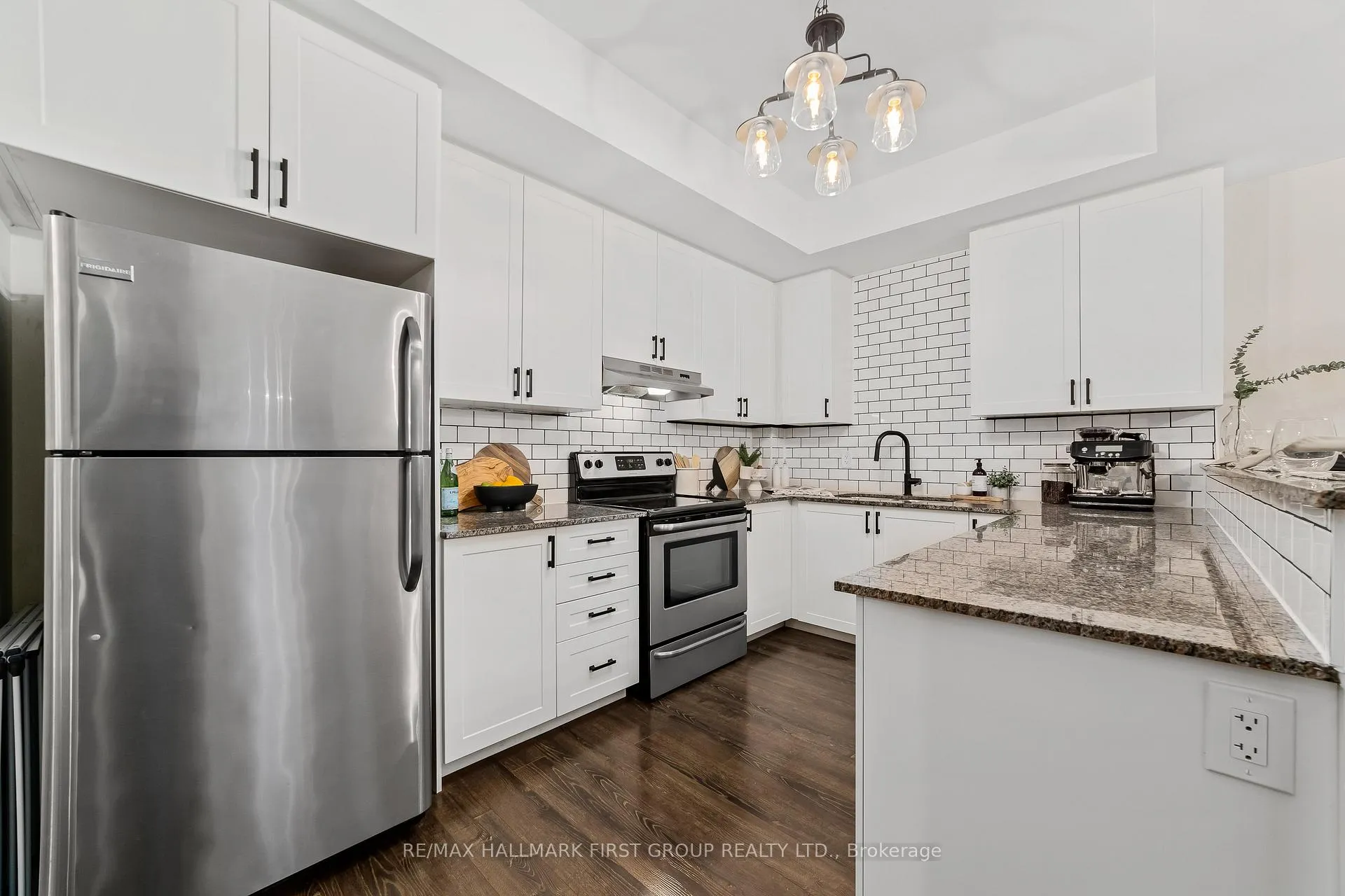 Photo 9 of Unit 102, 660 Gordon Street, Whitby, Port Whitby — HOMEH