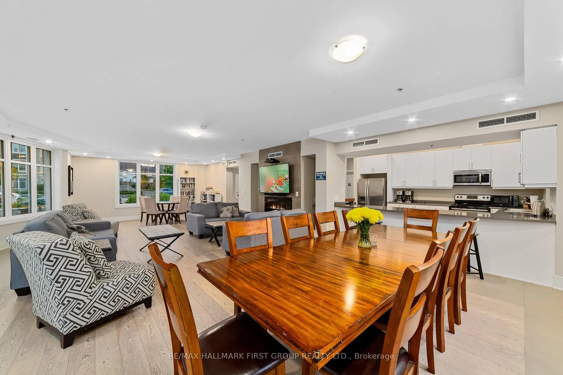 Photo 30 of Unit 102, 660 Gordon Street, Whitby, Port Whitby — HOMEH