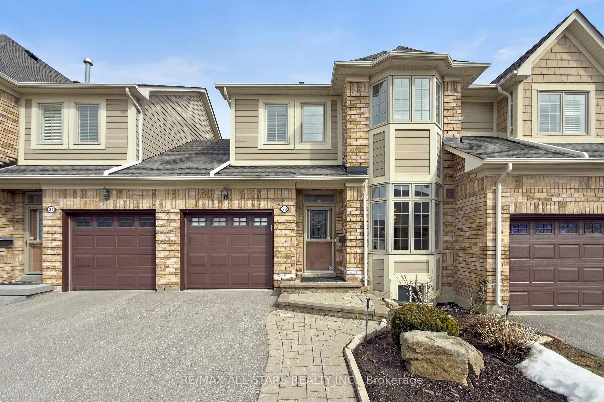Photo 1 of 29 Wave Hill Way, Markham, Greensborough — HOMEH