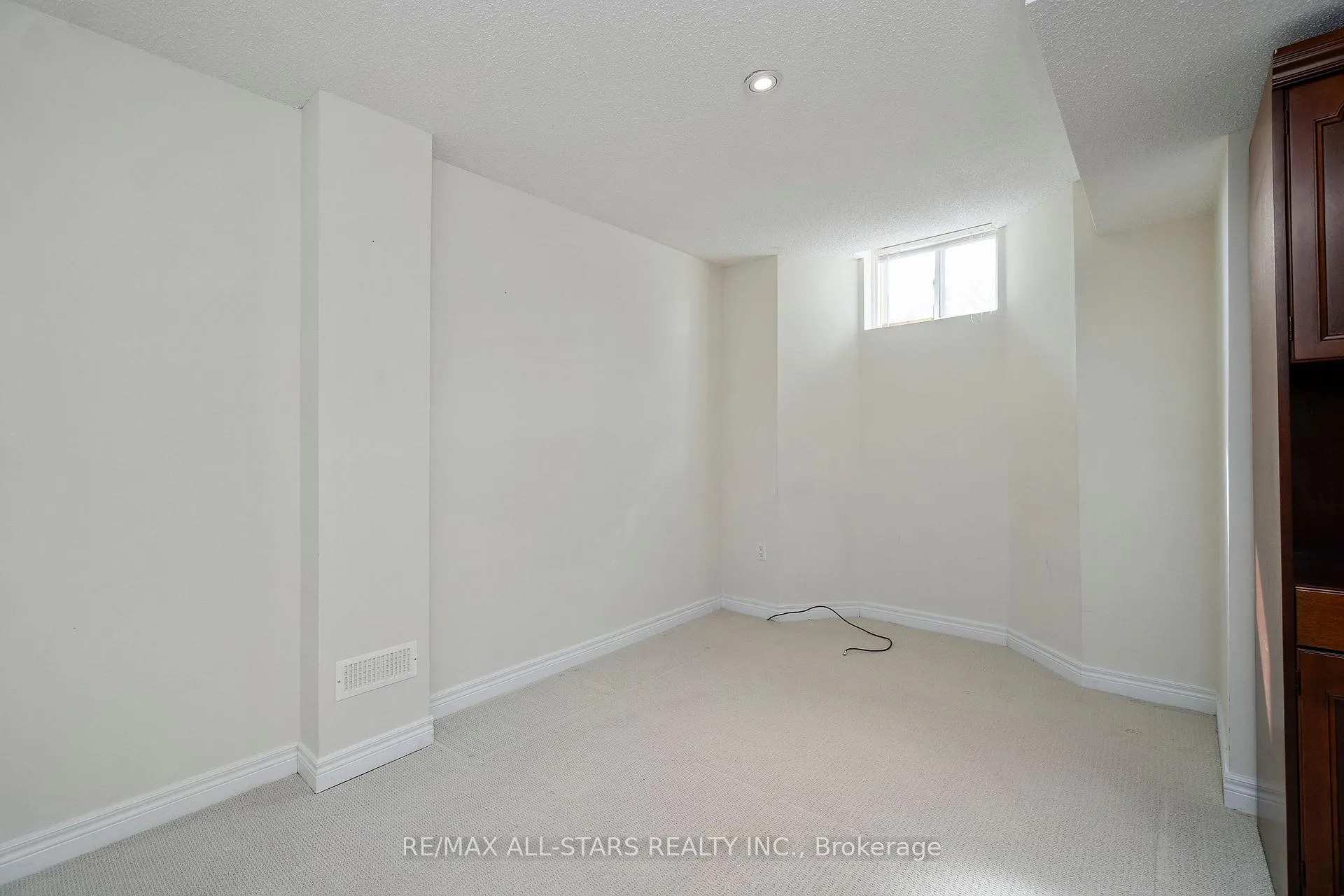 Photo 29 of 29 Wave Hill Way, Markham, Greensborough — HOMEH