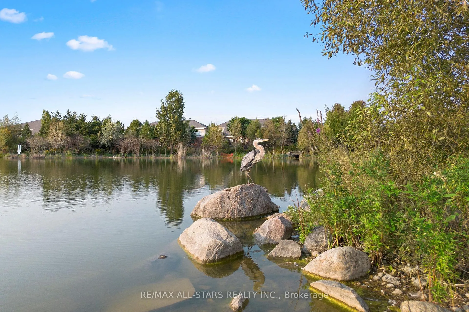Photo 48 of 29 Wave Hill Way, Markham, Greensborough — HOMEH