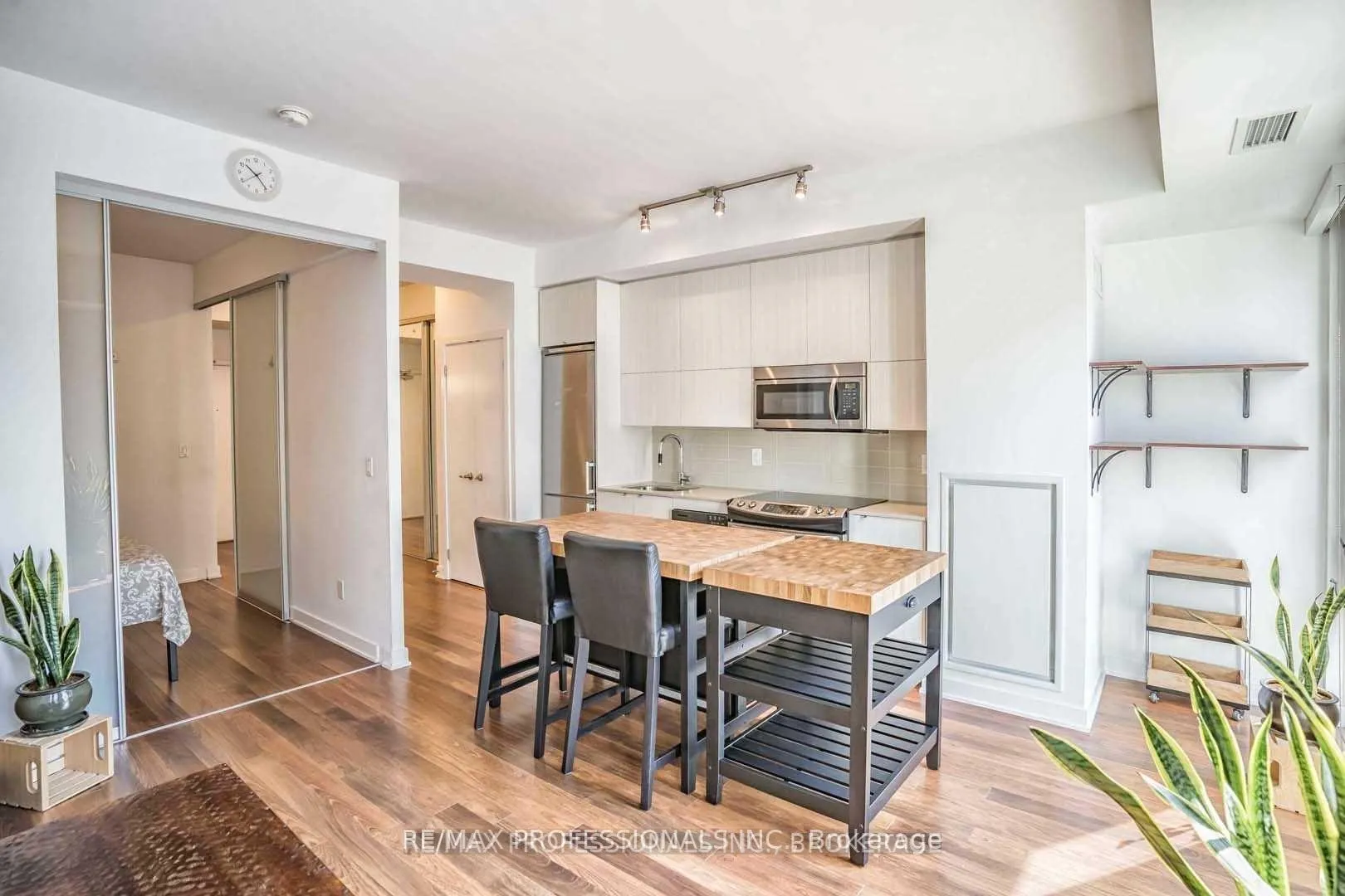 Photo 14 of Unit 611, 32 Camden Street, Toronto, Waterfront Communities — HOMEH
