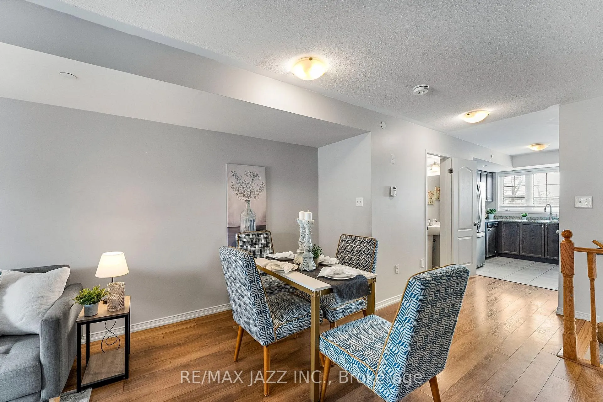 Photo 12 of Unit 331, 2338 Chevron Prince Path, Oshawa, Windfields — HOMEH