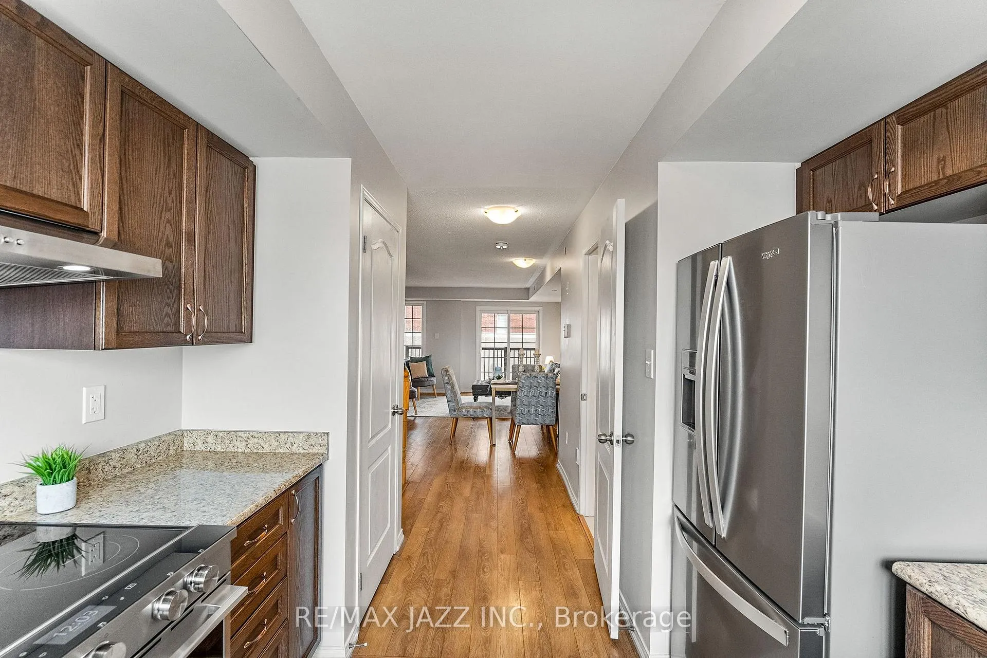 Photo 15 of Unit 331, 2338 Chevron Prince Path, Oshawa, Windfields — HOMEH