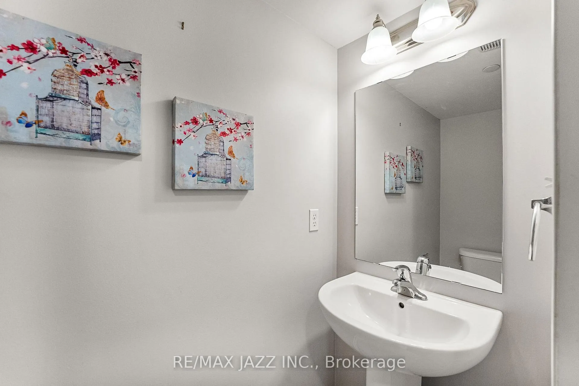 Photo 20 of Unit 331, 2338 Chevron Prince Path, Oshawa, Windfields — HOMEH