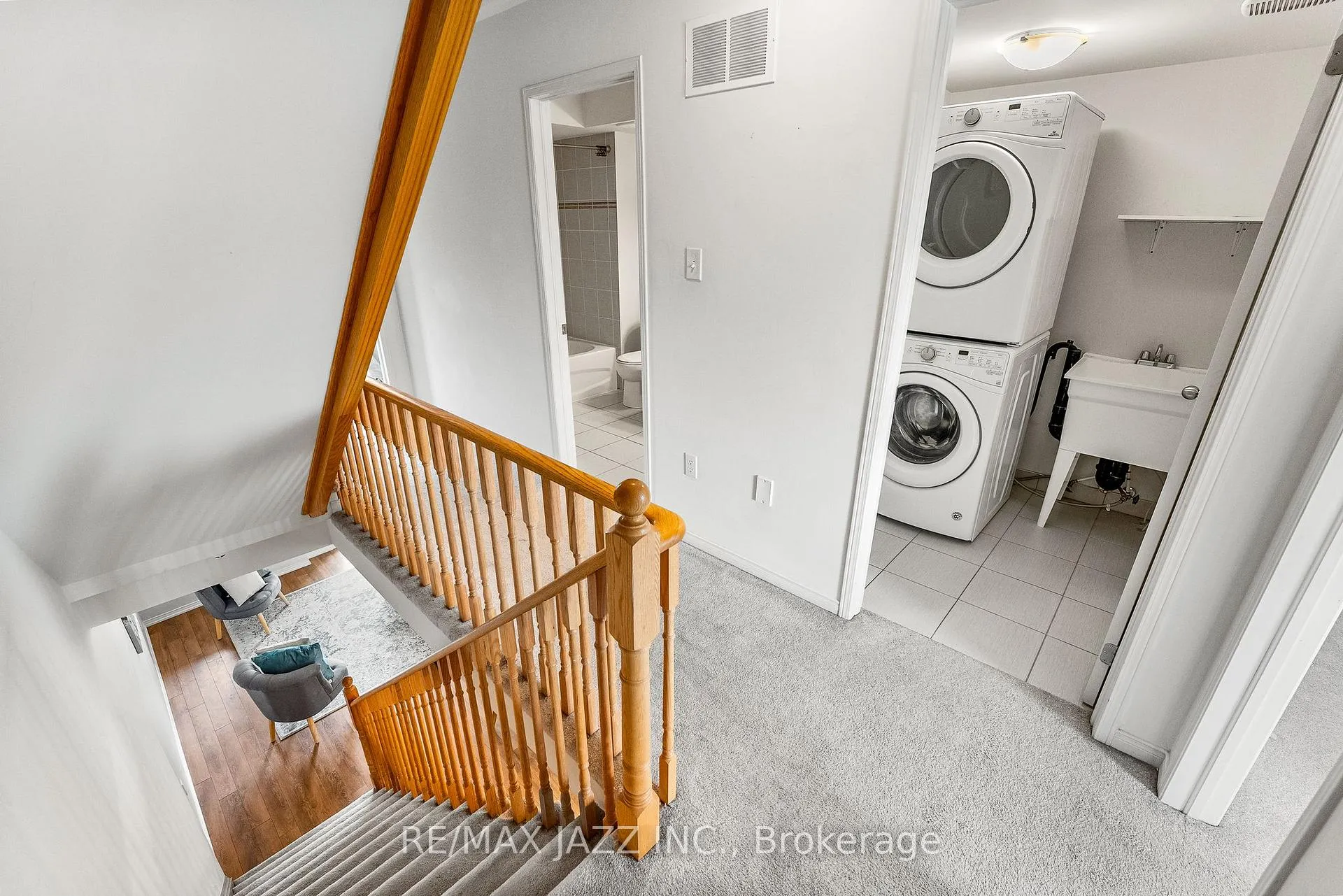 Photo 24 of Unit 331, 2338 Chevron Prince Path, Oshawa, Windfields — HOMEH