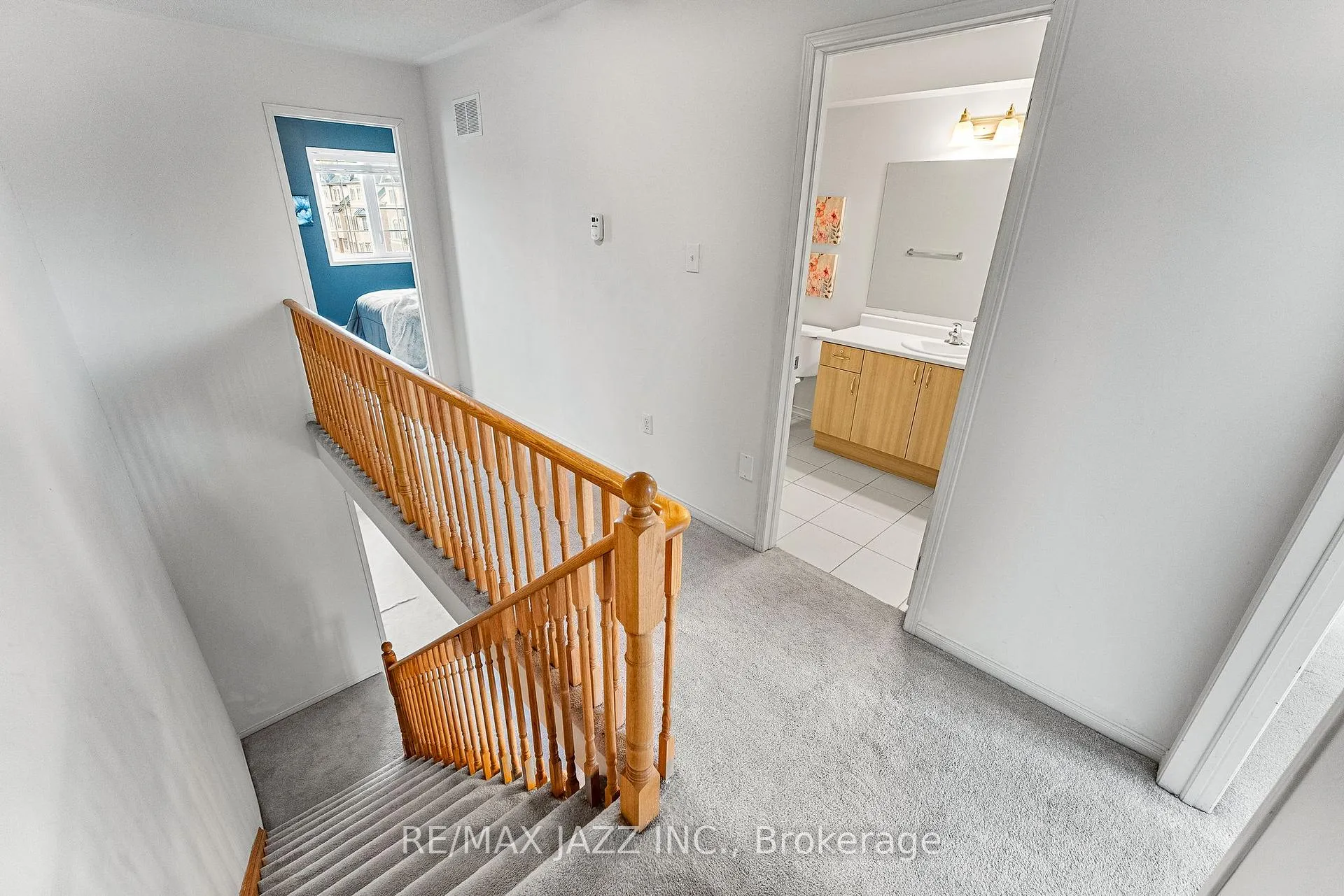 Photo 33 of Unit 331, 2338 Chevron Prince Path, Oshawa, Windfields — HOMEH