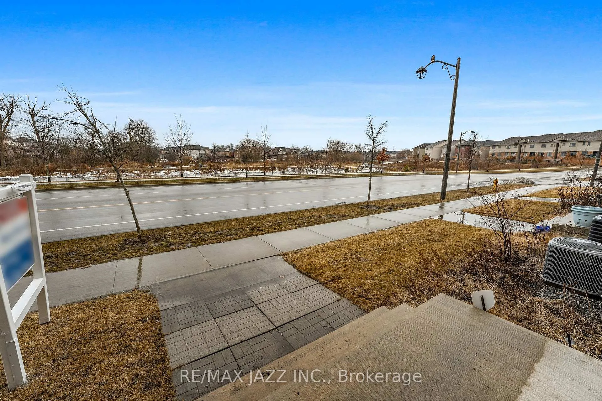 Photo 48 of Unit 331, 2338 Chevron Prince Path, Oshawa, Windfields — HOMEH